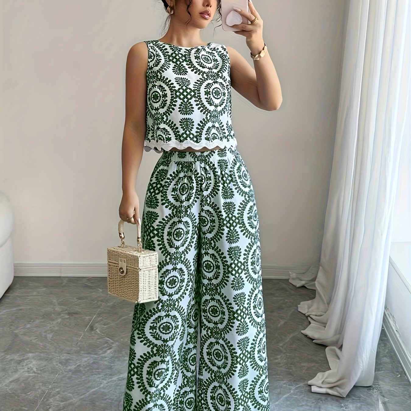 2pcs Women's Plant Pattern Round Neck Sleeveless Top and Pants Set