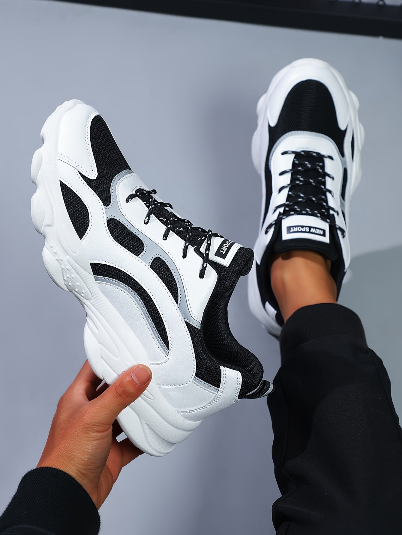 Men's Trendy Reflective Design Chunky Shoes, Comfy Non Slip Lace Up Vintage Sneakers For Men's Outdoor Activities