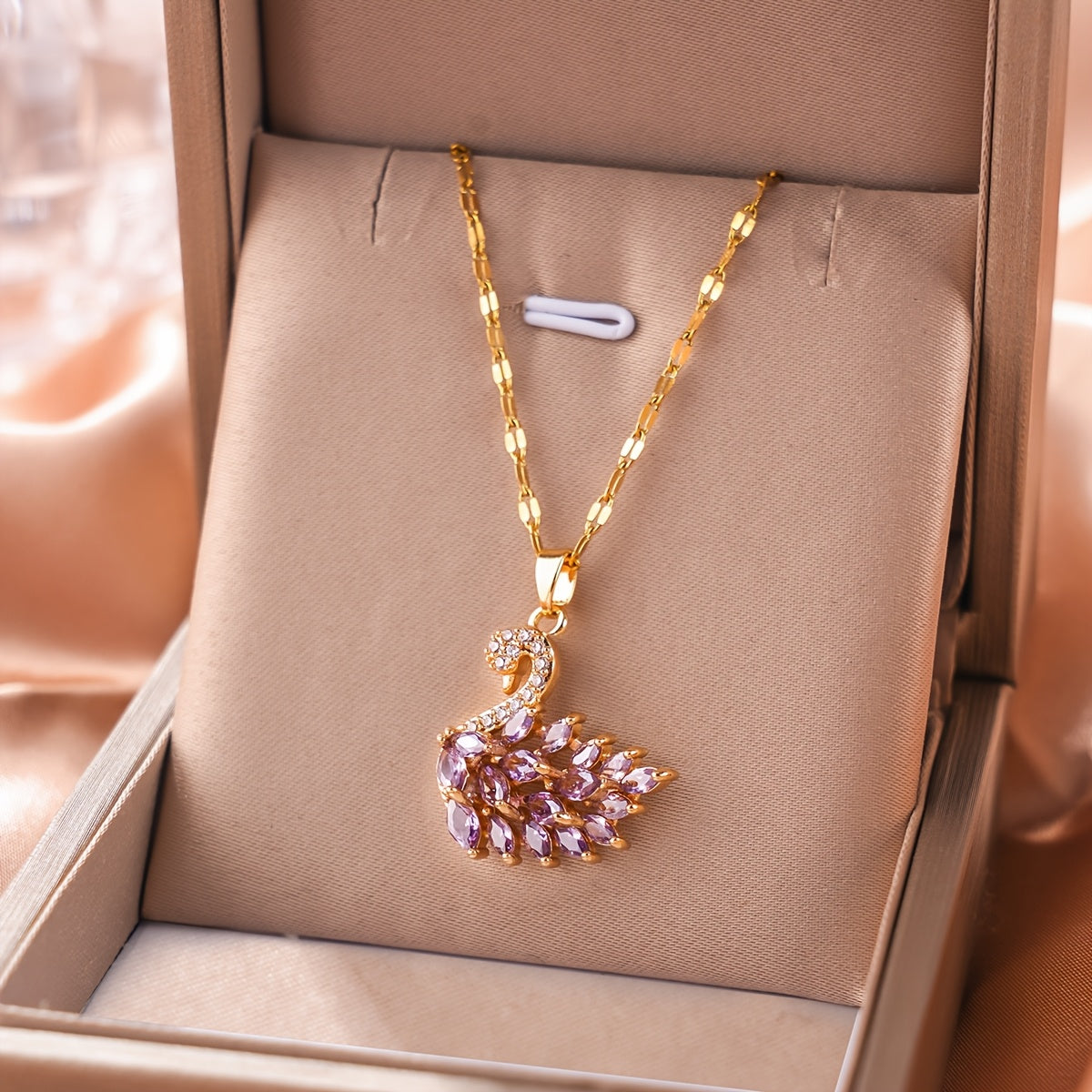 Elegant Swan Pendant Necklace with Cubic Zirconia for Women