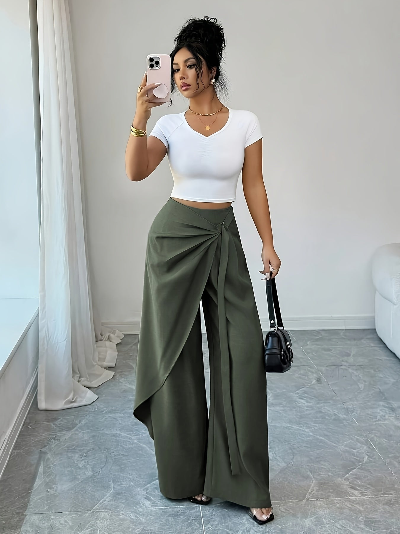 Women's Elegant Wide-Leg Summer Trousers in Solid Color
