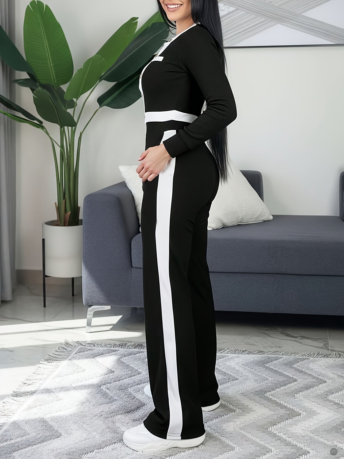 Autumn And Winter Women'S Outfit - Stylish Color-Blocked Fitted Long-Sleeve Top with a Round Neck And Versatile High-Waisted Comfortable Straight-Leg Pants