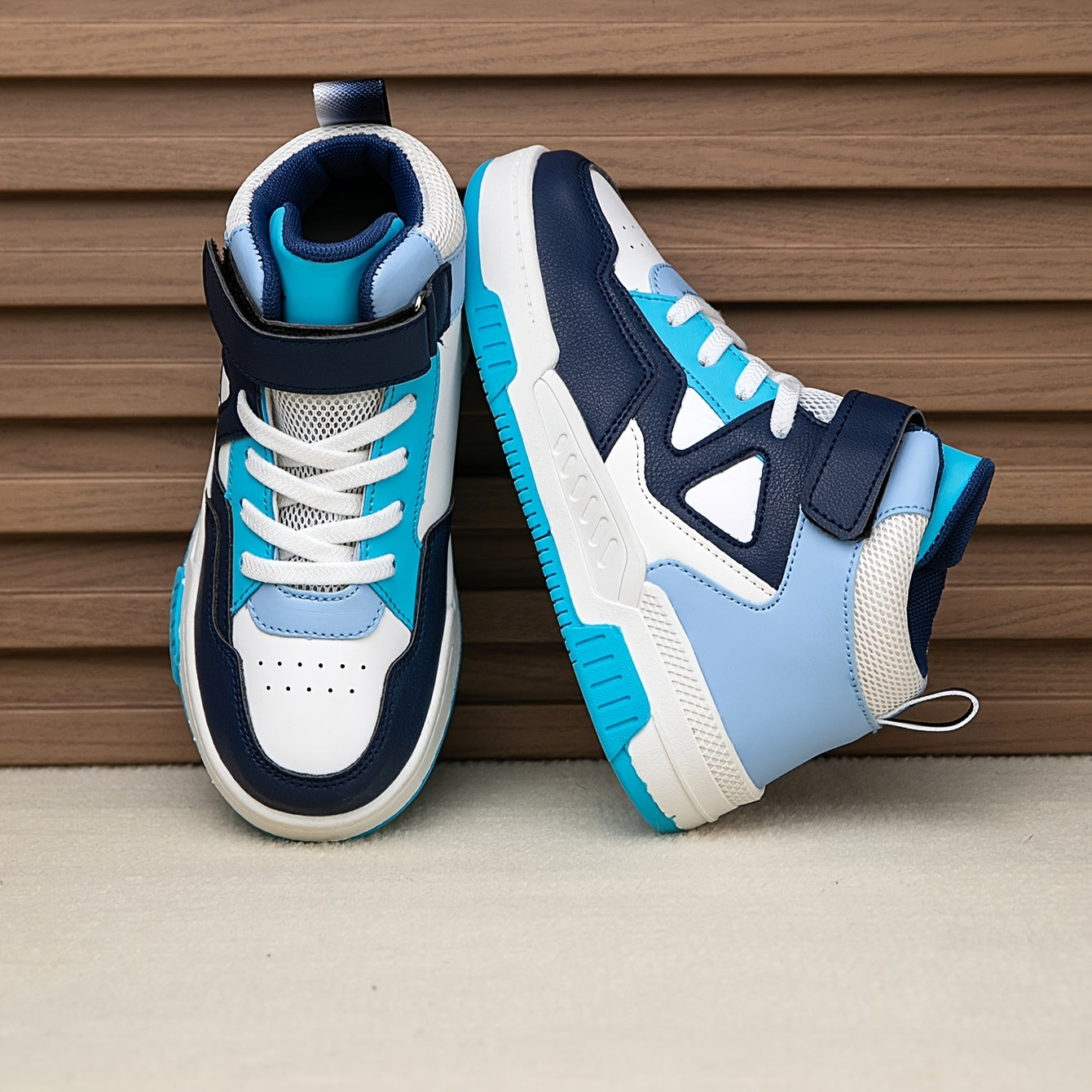 Youngsters' High-Top Sneakers with Color Block Design - Breathable, Non-Slip & Durable for Boys and Girls - Perfect for Outdoor Activities & Casual Attire