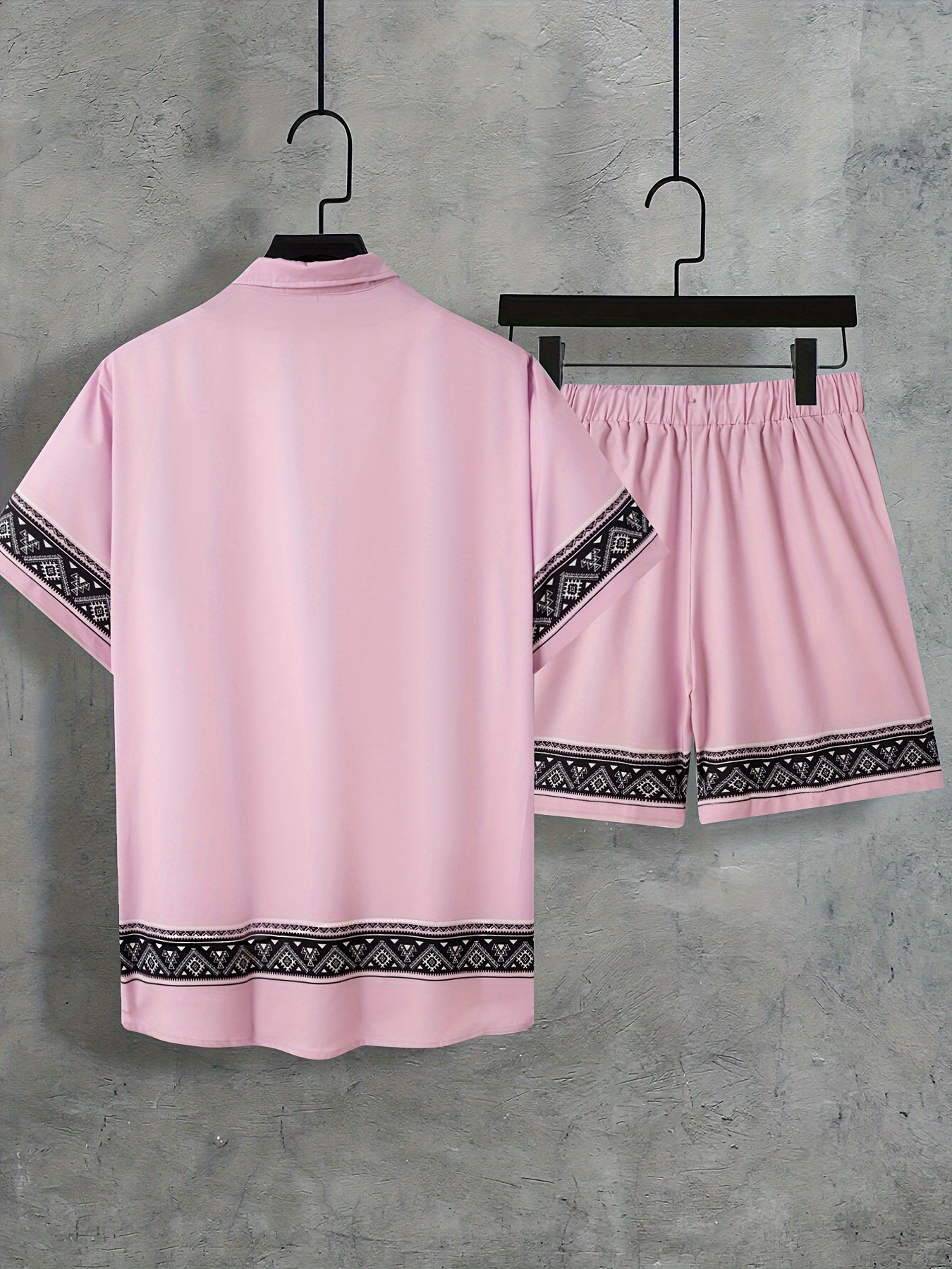 Men'S Two-Piece Set Consisting of a Casual Short-Sleeve Button-Up Shirt And Drawstring Pants, Perfect for Summer Wear.