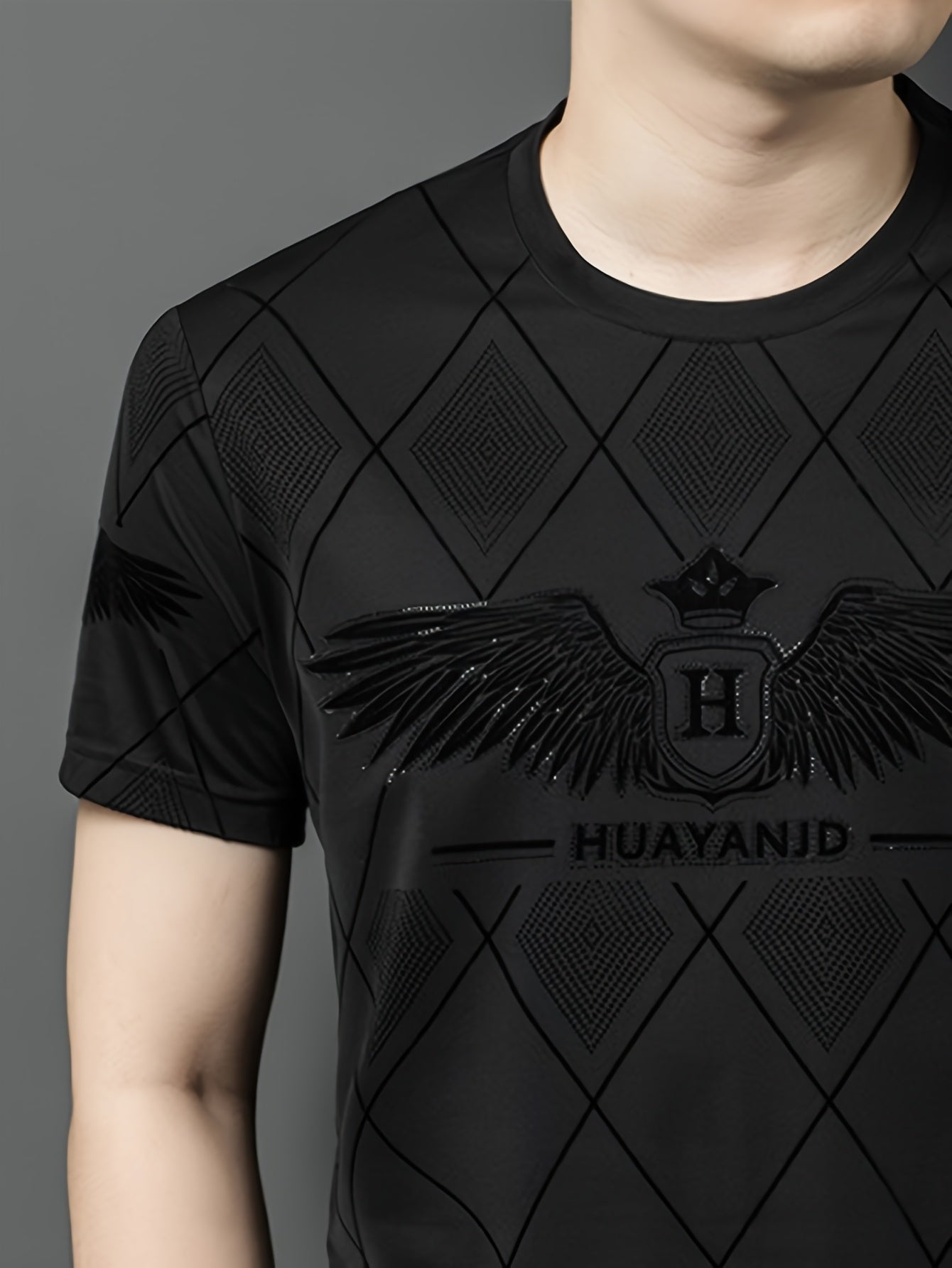 SINBOS Men's 2025 Summer Short Sleeve T-Shirt - Black Casual Graphic Print Tee with Wing HUYAND Logo Design, Breathable Stretch Fabric, Round Neck Regular Fit for Casual Attire, Nontransparent Material, Relaxed Fit, Trendy