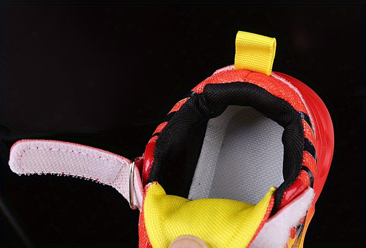 2025 New Youngsters' LED Light-Up Sneakers - Sparkling Cartoon Dad Shoes for Boys & Girls, Closure, Breathable Fabric Upper & Durable PVC Sole, All-Season Casual Wear, Kid Shoes, Everyday Youngsters'S Footwear, Fun Youngsters