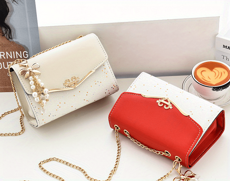 Elegant Women'S Sequin Chain Crossbody Bag - White Shoulder Purse with Golden-Tone Hardware & Decorative Pendant, Perfect for Festivals & Parties, Festival Shoulder Bag | Elegant Chain Strap | Decorative Pendant, Novelty Purs