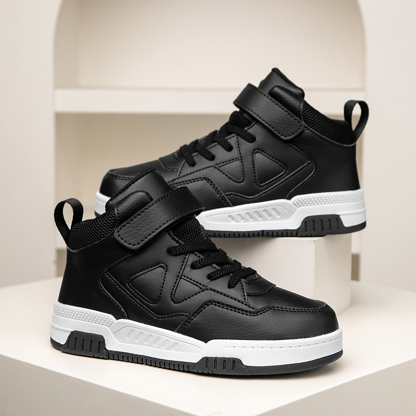 Youngsters' High-Top Sneakers with Color Block Design - Breathable, Non-Slip & Durable for Boys and Girls - Perfect for Outdoor Activities & Casual Attire