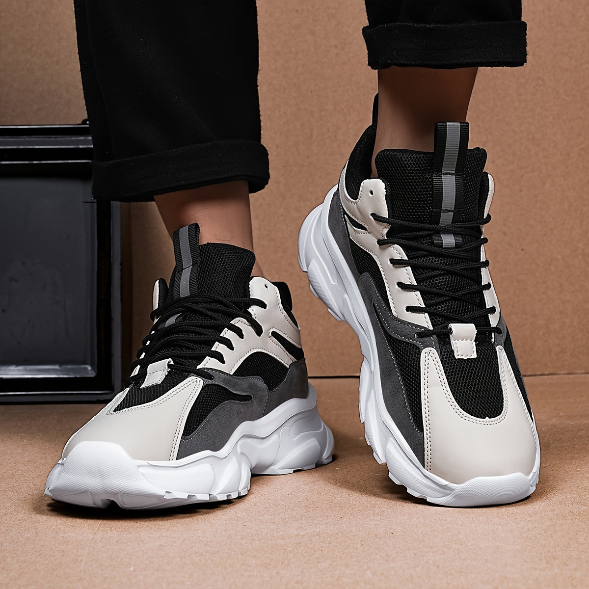 Men's Comfortable Breathable Fashion Sneakers - Stylish Two-Tone Casual Sneakers, Durable Non-Slip EVA Sole, Lace-Up, Low-Top for Everyday Streetwear