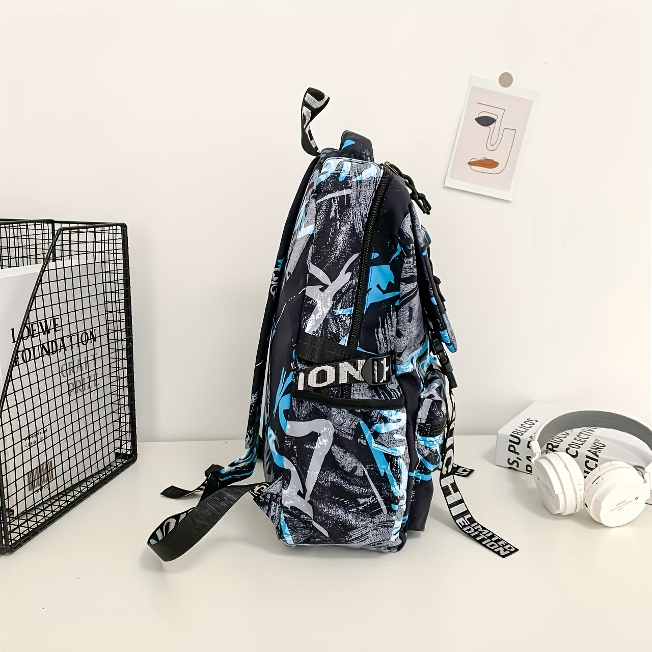 Spacious, Stylish Graffiti-Style Large Capacity Backpack for College & High School Students - Durable Nylon, Casual Fashion