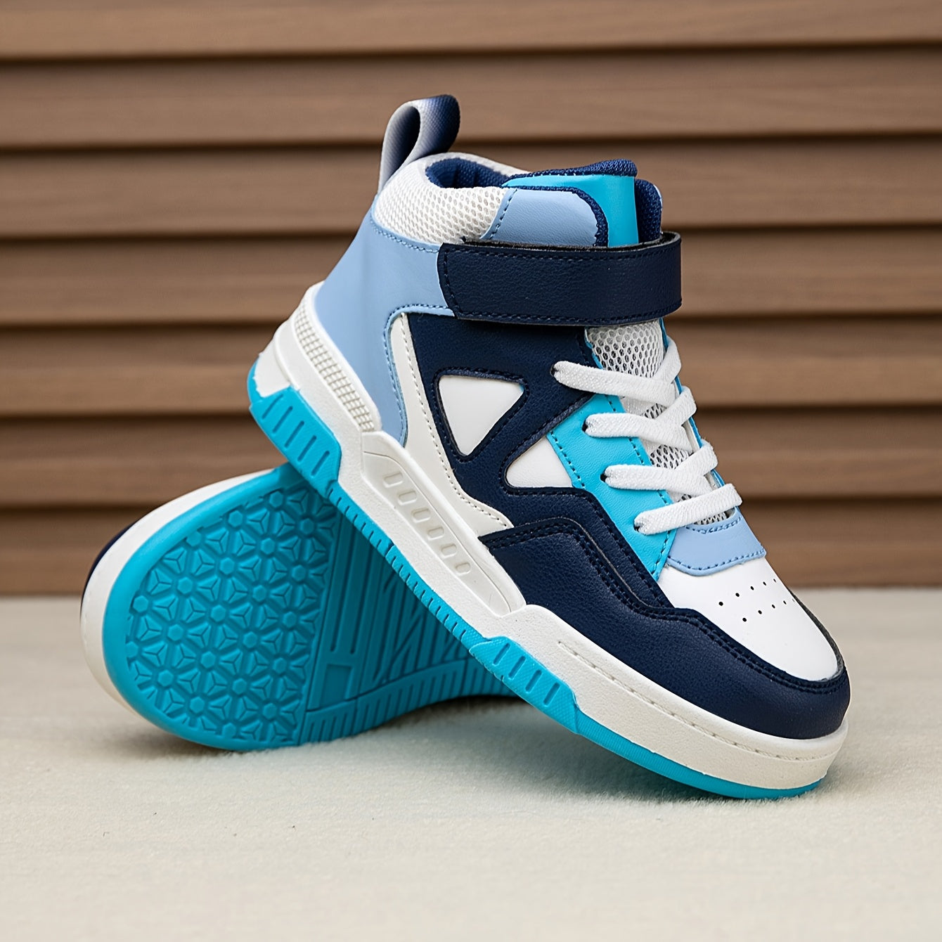 Youngsters' High-Top Sneakers with Color Block Design - Breathable, Non-Slip & Durable for Boys and Girls - Perfect for Outdoor Activities & Casual Attire