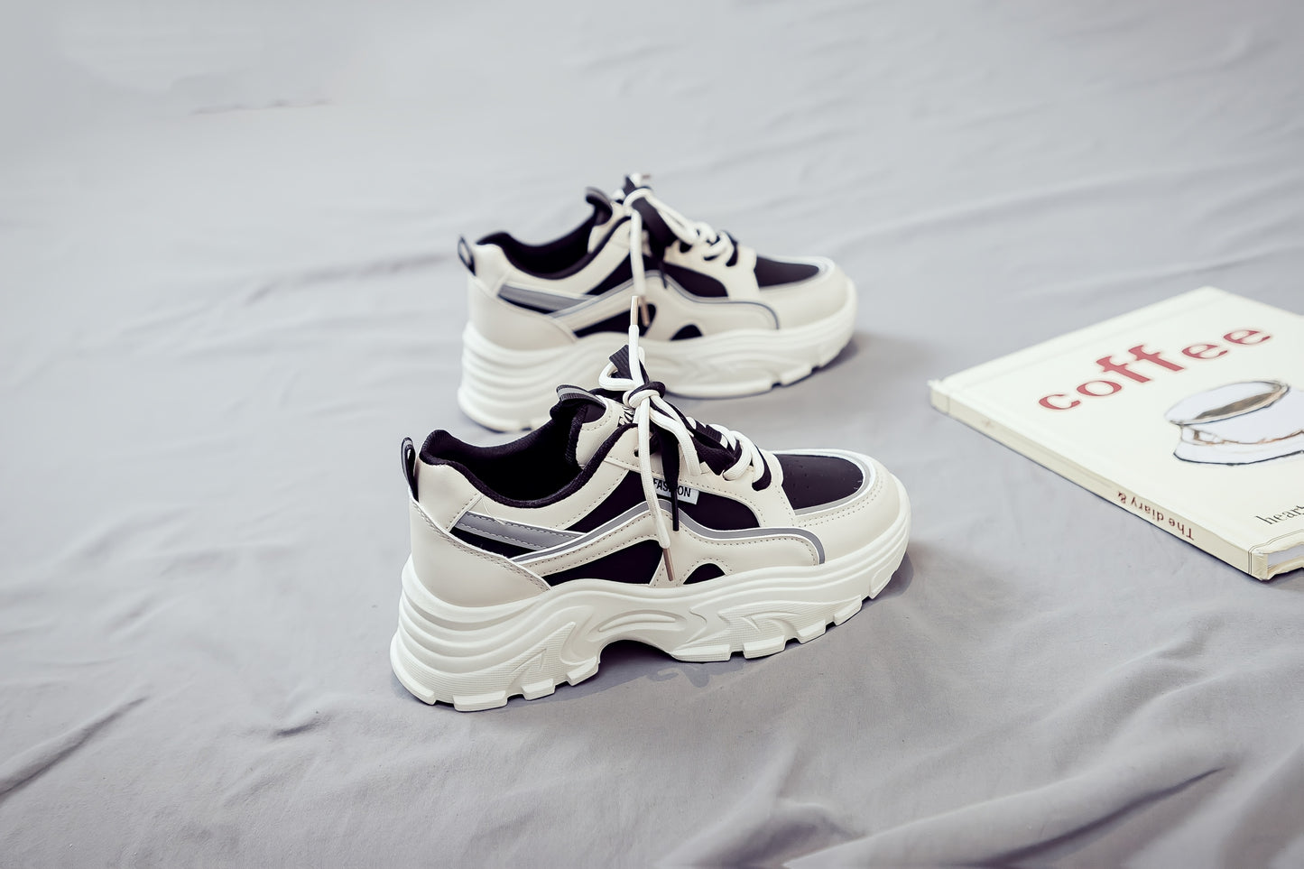 Women's Trendy Chunky Sneakers - Breathable Lace-Up Dad Shoes with Thick PVC Sole, White Beige Two-Tone Design, Versatile Low-Top Style for Casual Attire