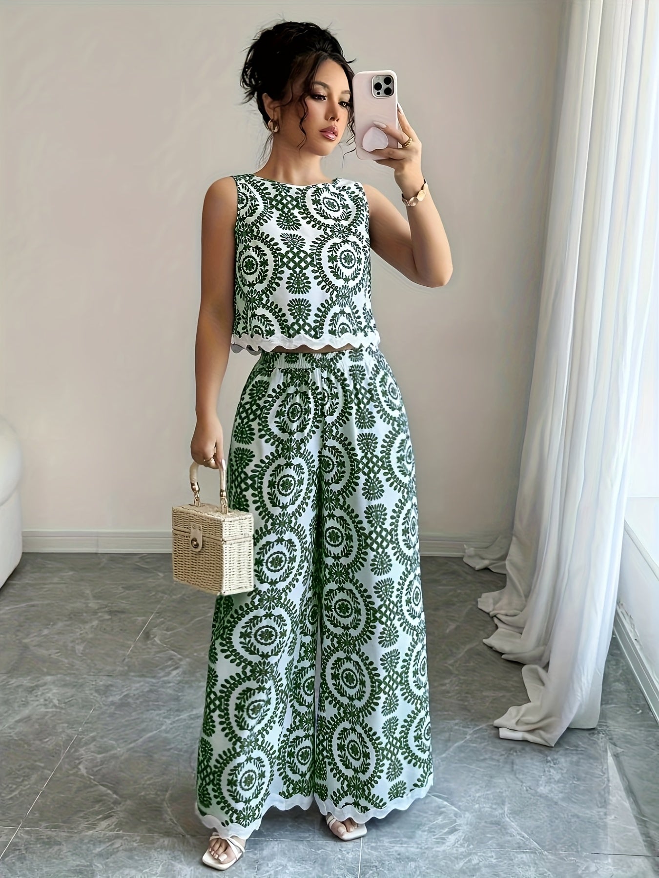 2pcs Women's Plant Pattern Round Neck Sleeveless Top and Pants Set