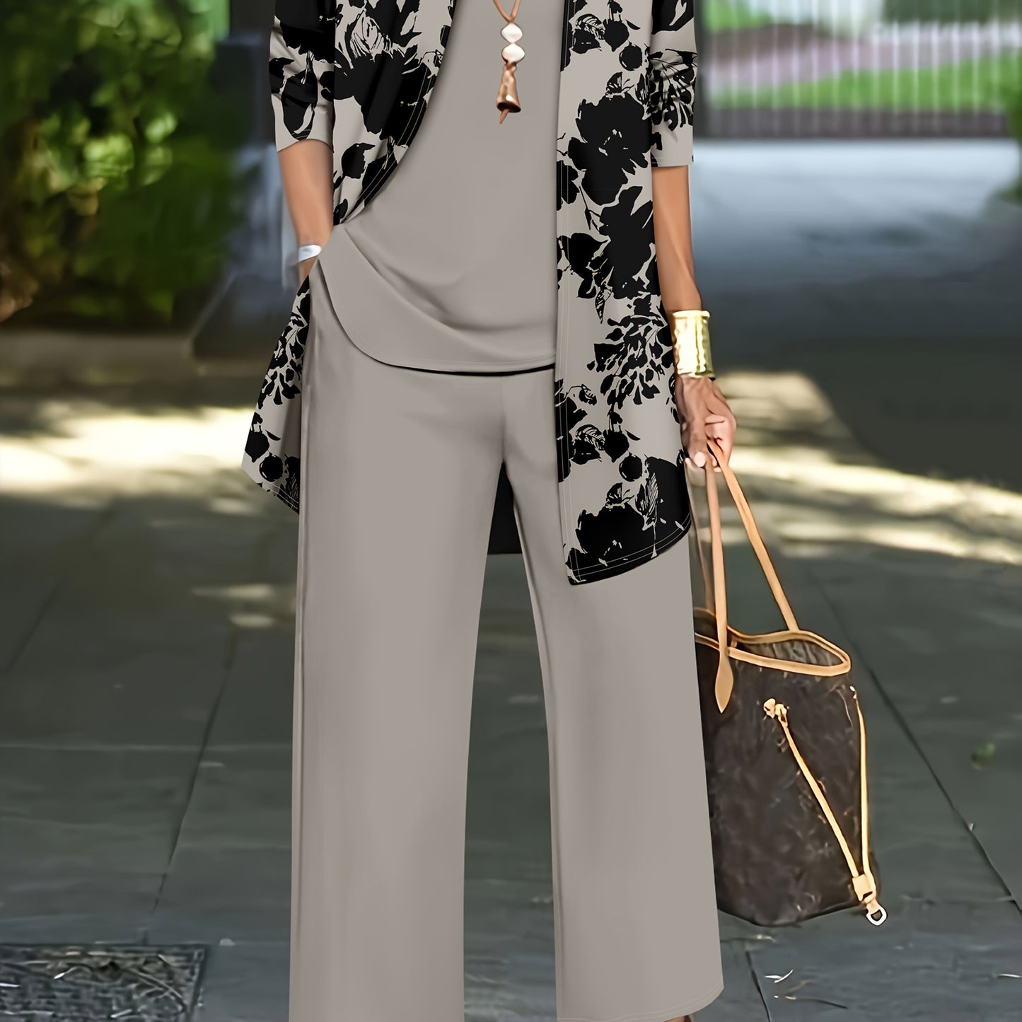 Plus Size, A three-piece set of elegant and unique female plus-size floral printed top and solid-colored vest and trousers