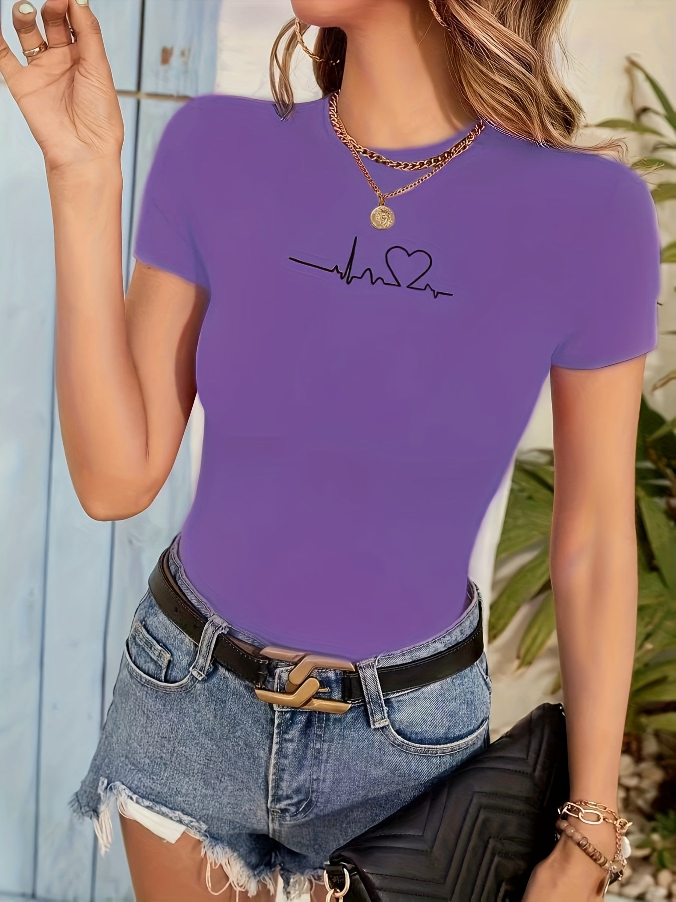 Essnce Women's Elegant Heart Print Short Sleeve Tee - Vibrant Purple, Medium Stretch Round Neck, Machine Washable, All-Season Casual & Dressy Top, Versatile Clothing, Comfortable Fit