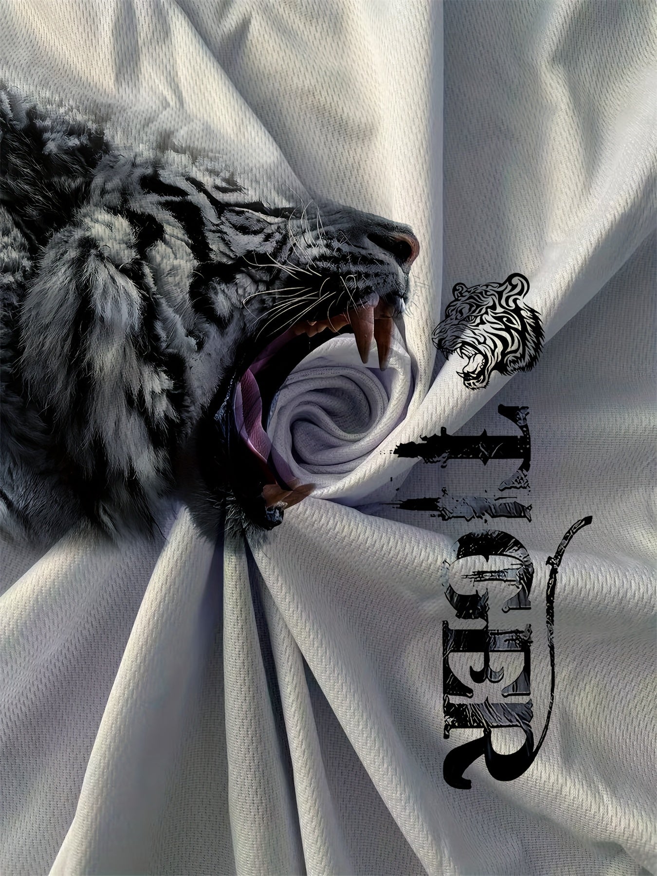 Men'S Women'S "Tiger" Graphic T-Shirt - Casual, Stylish 3D Print Animal Design, White, Short Sleeve, Polyester Knit, Regular Fit, Streetwear Tee Bold Animal Print Stretchy Fabric