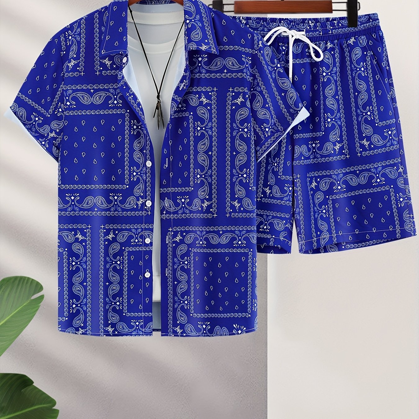 Men's Paisley Print Short Sleeve Shorts Single Button Shirt Suit with Elastic Cord and Pockets