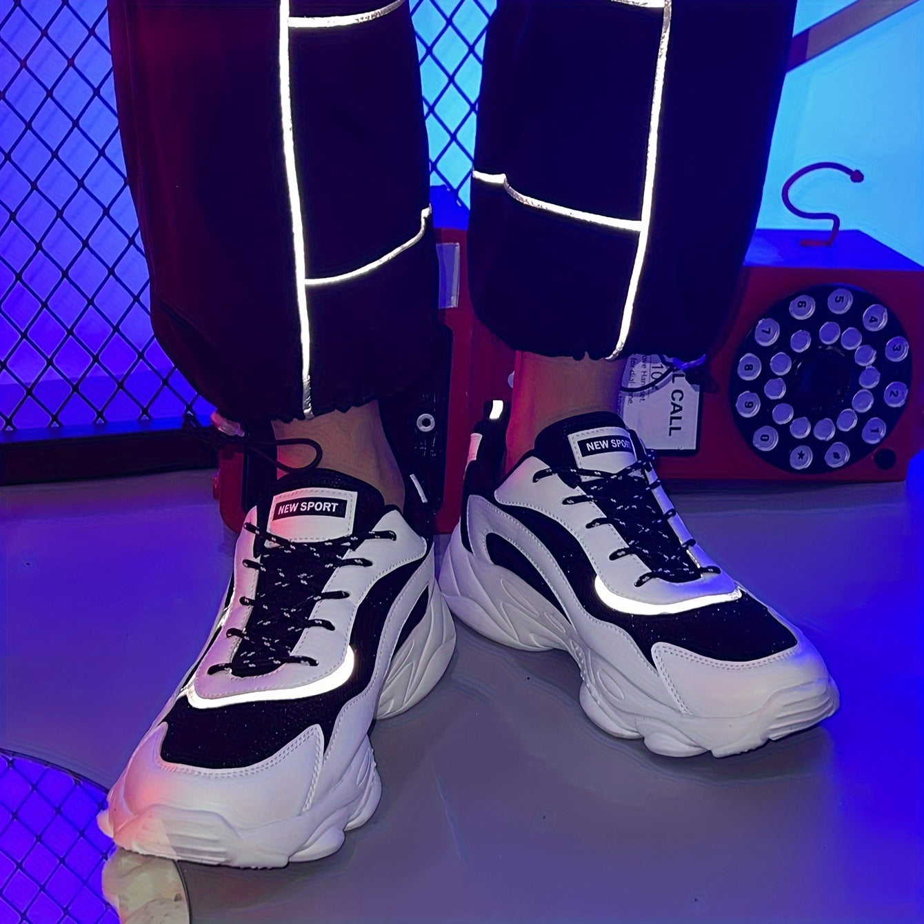 Men's Trendy Reflective Design Chunky Shoes, Comfy Non Slip Lace Up Vintage Sneakers For Men's Outdoor Activities