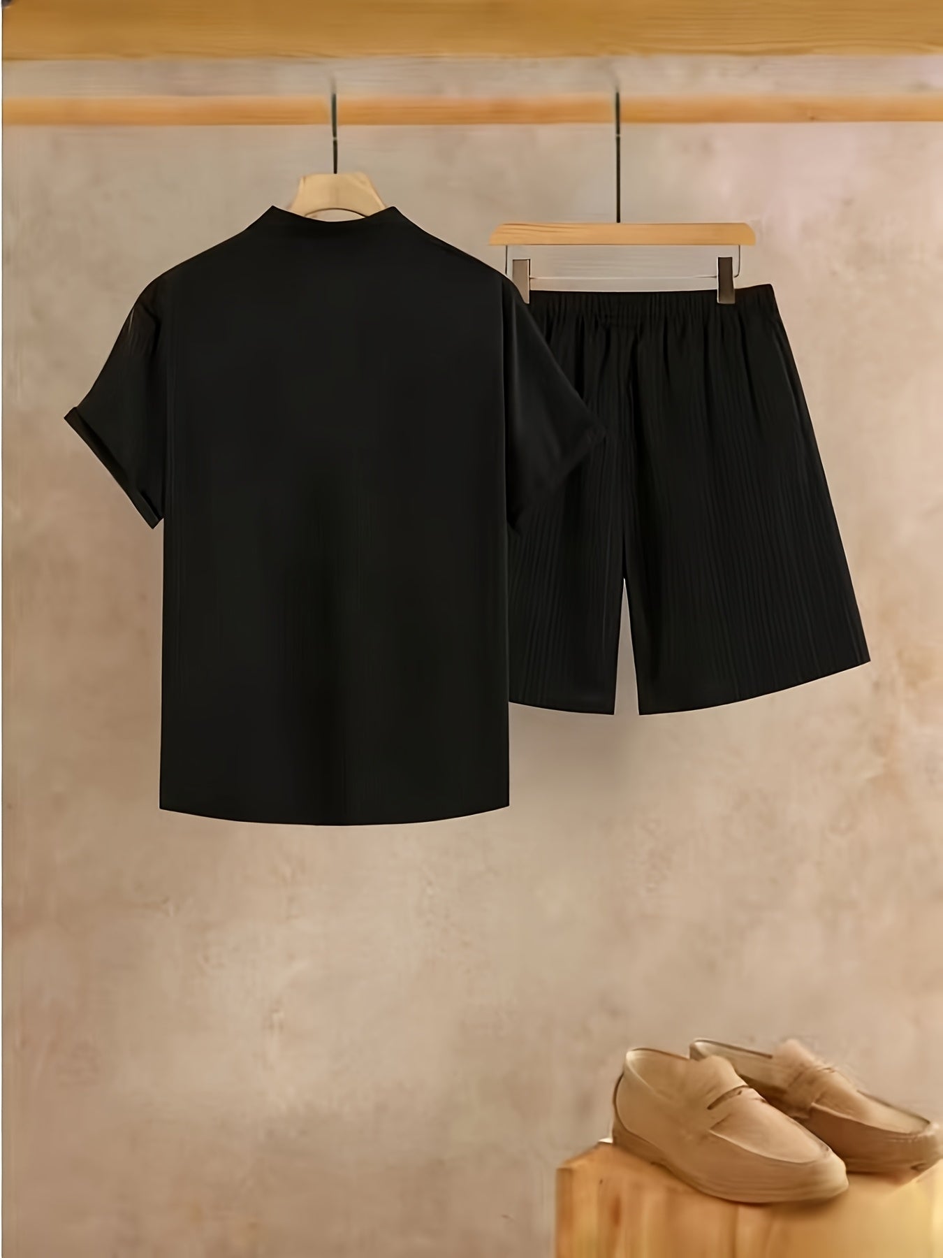Men's Casual Summer 2-Piece Set: Stand Collar Shirt & Shorts