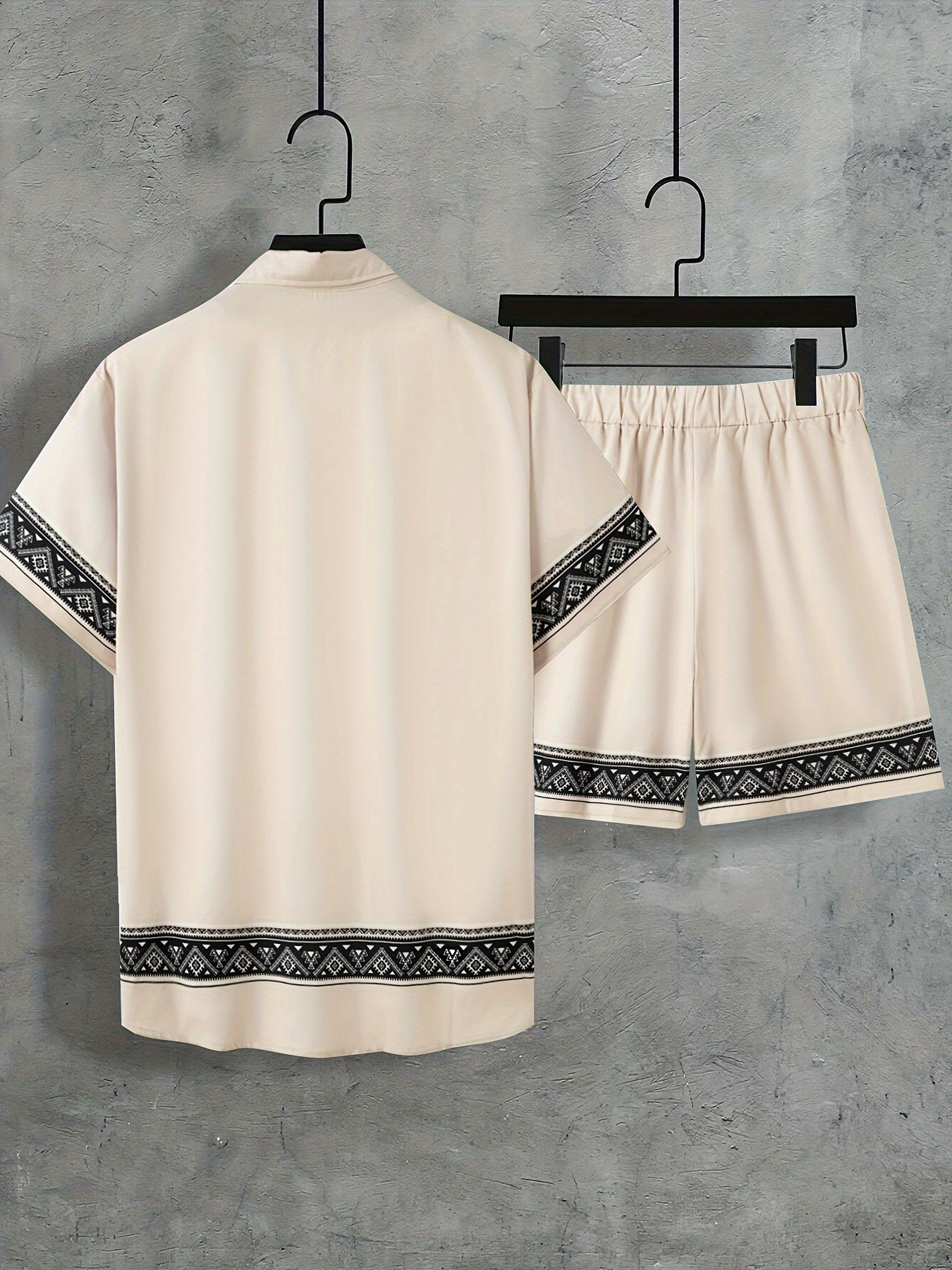 Men'S Two-Piece Set Consisting of a Casual Short-Sleeve Button-Up Shirt And Drawstring Pants, Perfect for Summer Wear.
