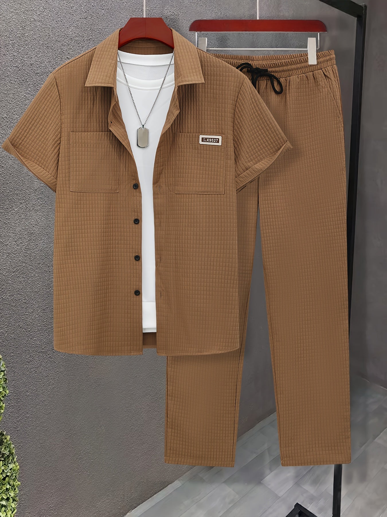Summer Men'S Casual Bread Pattern Texture Short Sleeve Long Pants Shirt Set, 100% Polyester, Double Pocket Shirt, Turnover Woven Top Can Be Machine Washed and Dry Cleaned