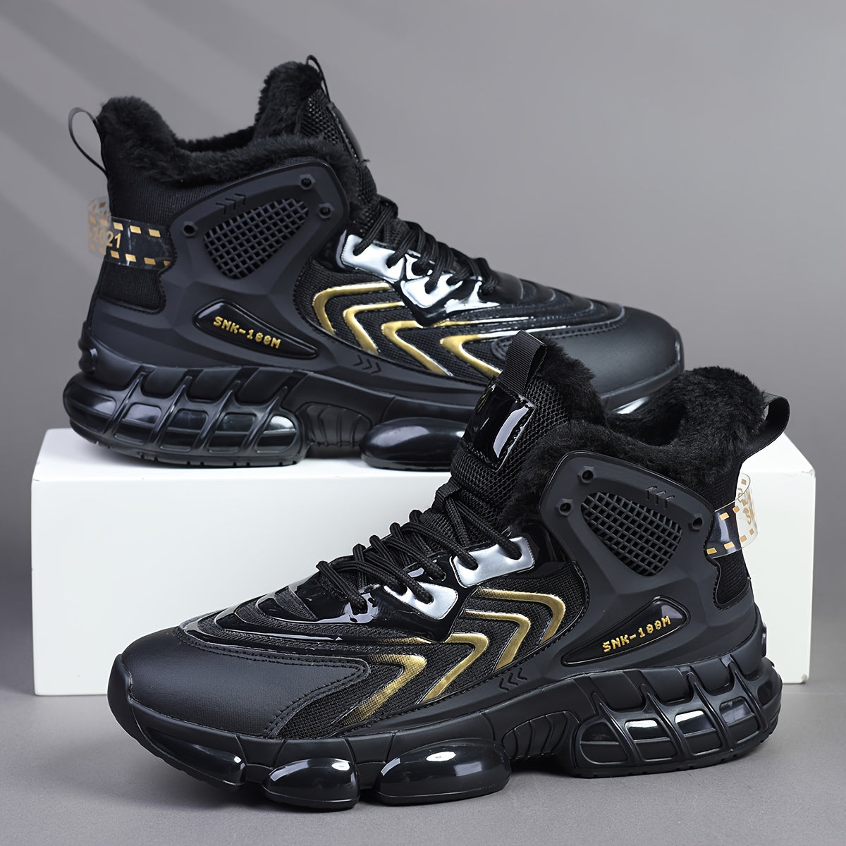 Men's Winter Warm High-Top Sneakers - Thermal Insulated PU/Fabric Upper, Golden-Tone Buckle & Strap Closure, Cushioned TPU Sole, Black/White/Golden Sneakers for Casual, Running, Everyday Winter Wear - All-Terrain Traction, Du
