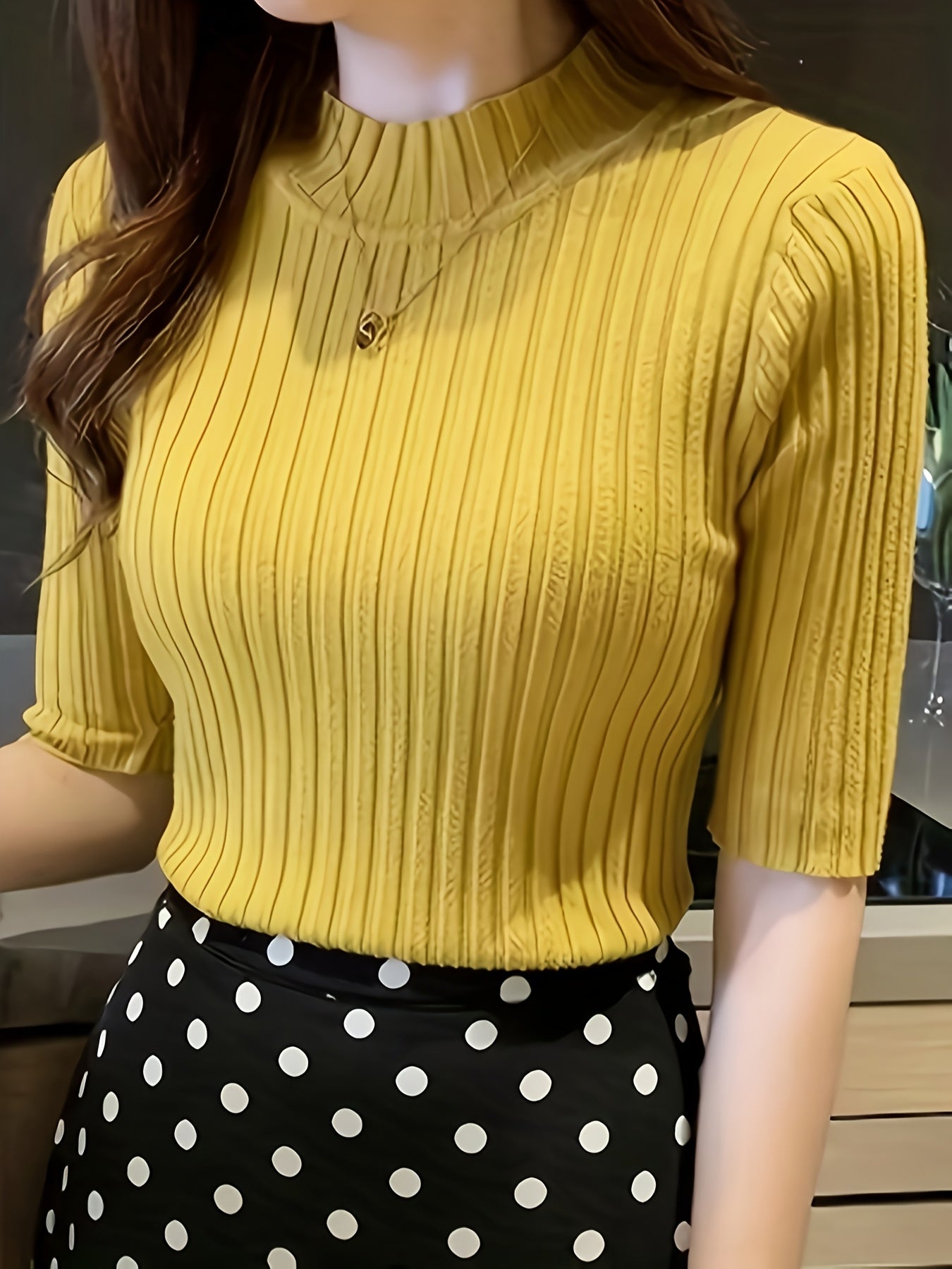 Women's Elegant Solid Color Ribbed Pullover Top - Short Sleeve Regular Fit Machine-Washable All-Season Versatile Blouse for Casual & Formal Wear