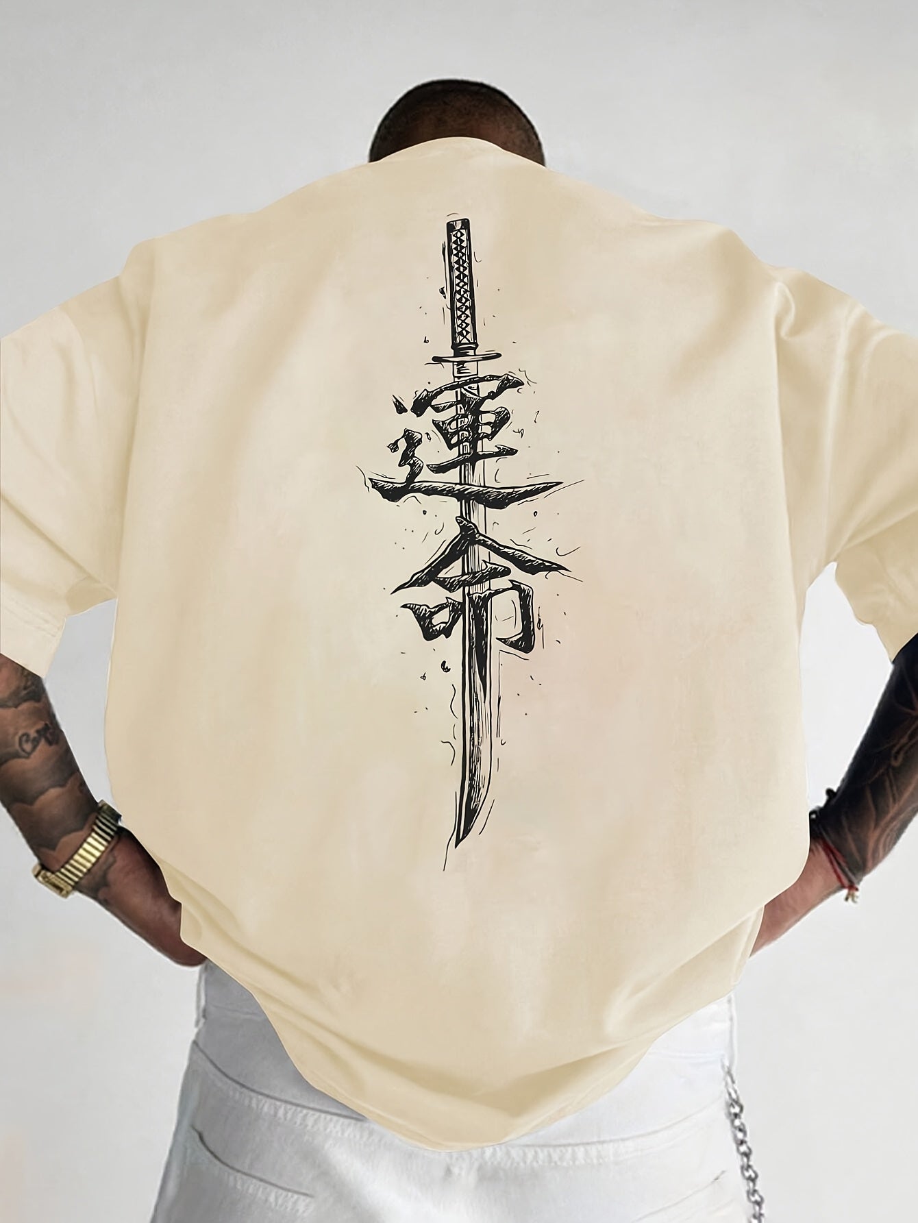 Men'S Japanese Samurai Sword Graphic T-Shirt - Casual Loose Fit Crew Neck, Short Sleeve Tee with Red Stylized Japanese Katanas Design, Breathable Polyester for Spring Summer Outdoor Wear