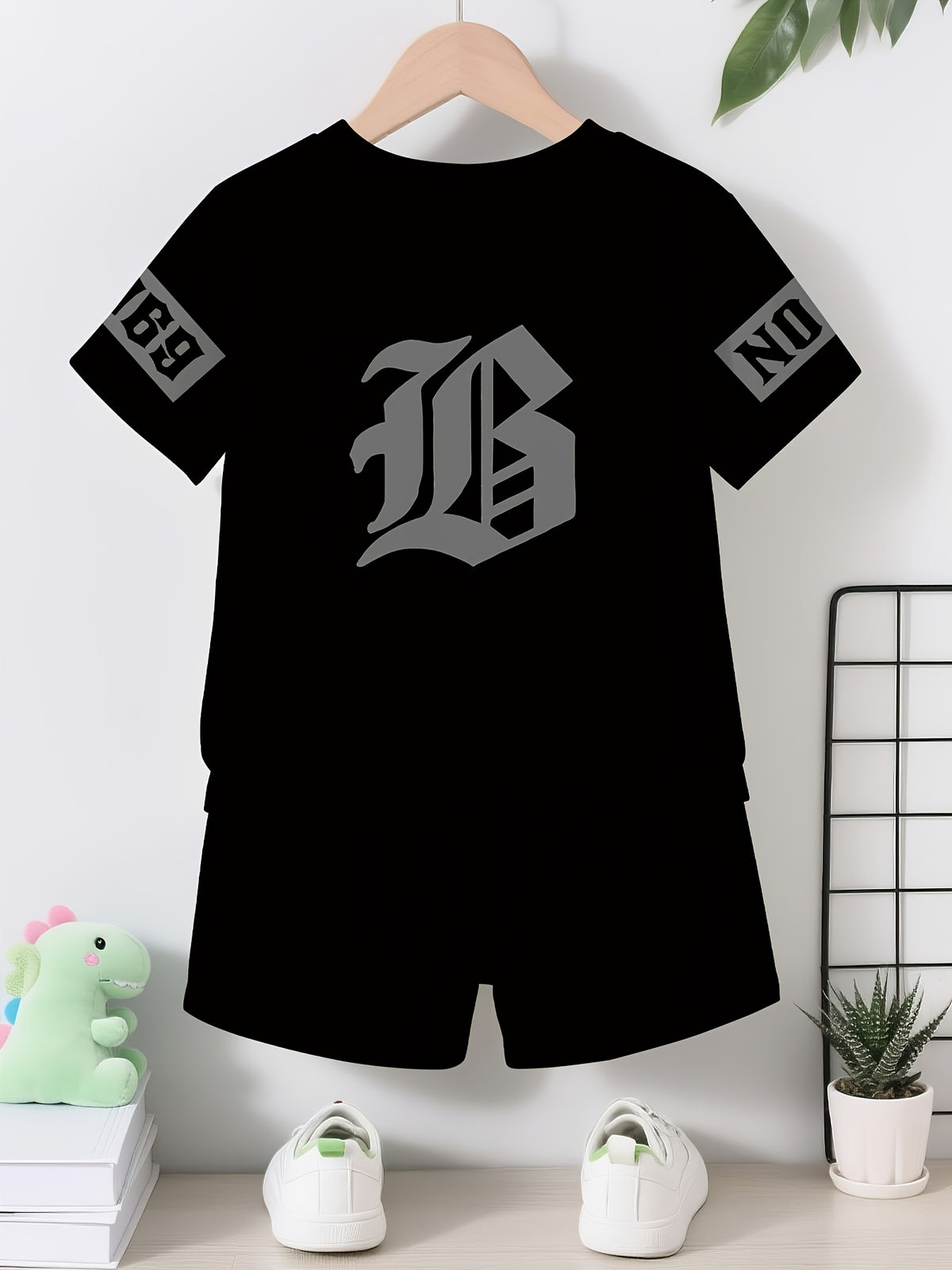 Boys' Summer Casual 2-Piece Polyester Set with Letter Print