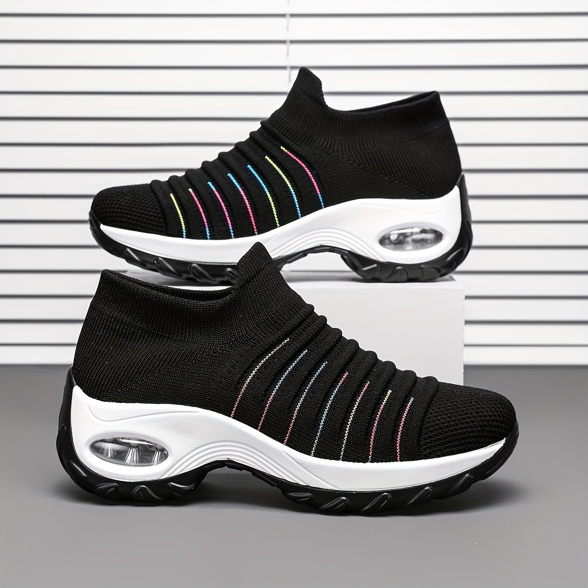 Women's Slip- Shoes - Lightweight Breathable Fabric Upper, Soft Cushioned PU Sole, Low-Top Casual Sneakers for Walking, Jogging Casual Attire - All-Season Comfort (Black), Ladies Sneakers, Allseason Footwear, Stylish Slipon