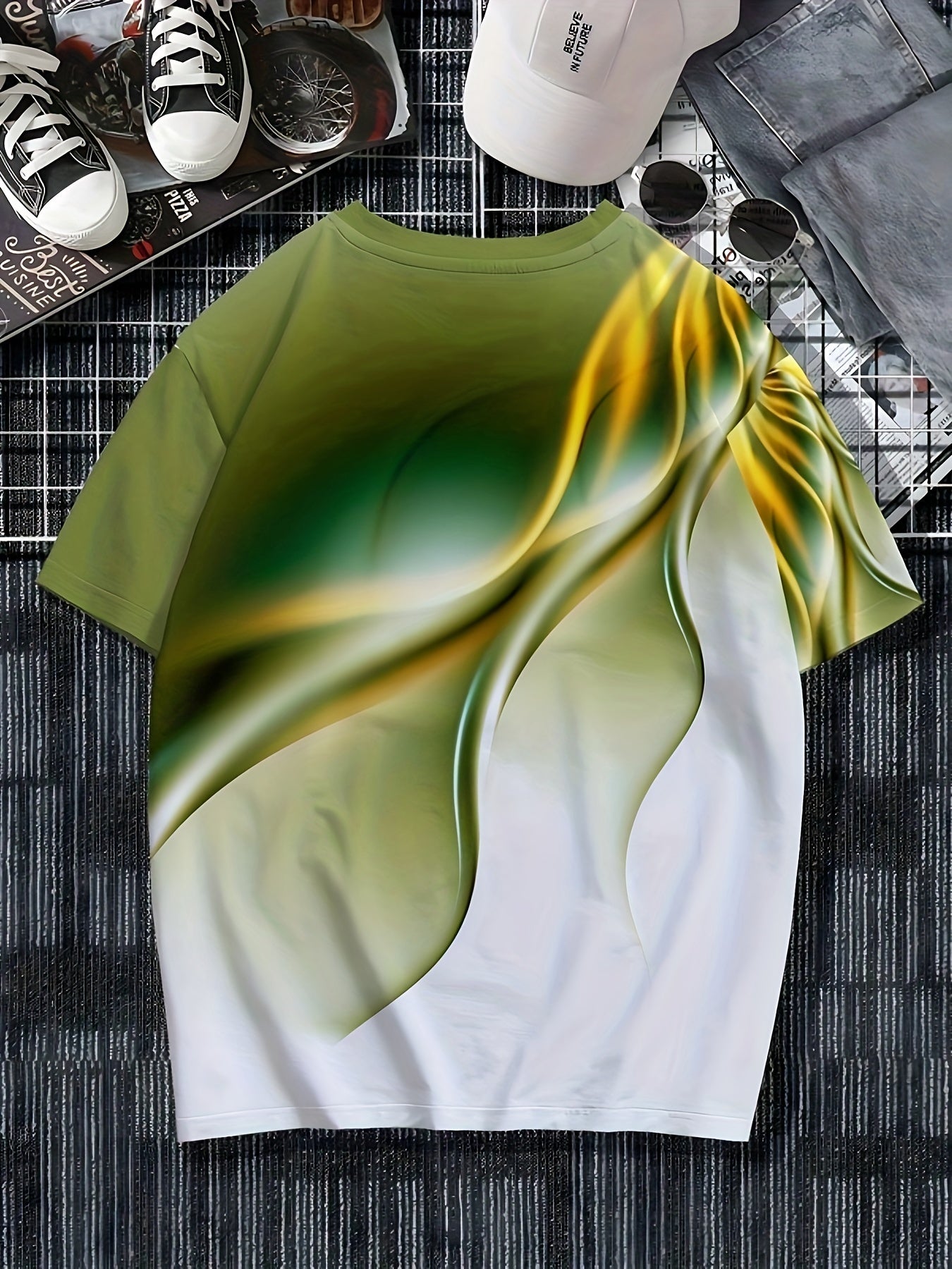 Men'S Round Neck T-Shirt with a Simple Multicolored Bird Pattern Print in Trendy Style.