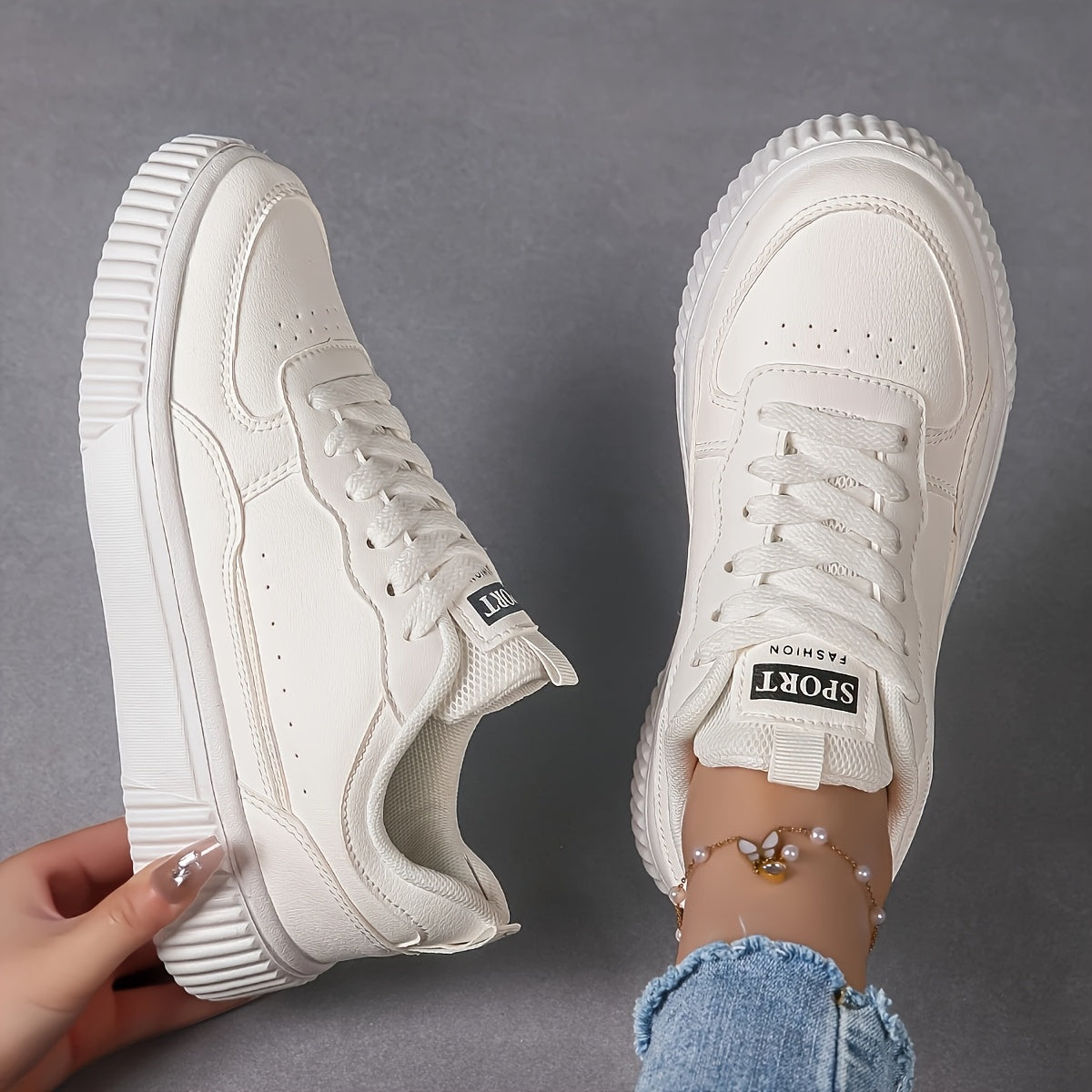 Unisex Low-Top Sneakers - White Green colorblock design, Lace-Up Closure, Cushioned EVA Sole - All-Season Casual Shoes for Men Women - Skateboarding, Everyday, Formal Events - Easy-Clean Synthetic Cover Upper, Everyday Fo