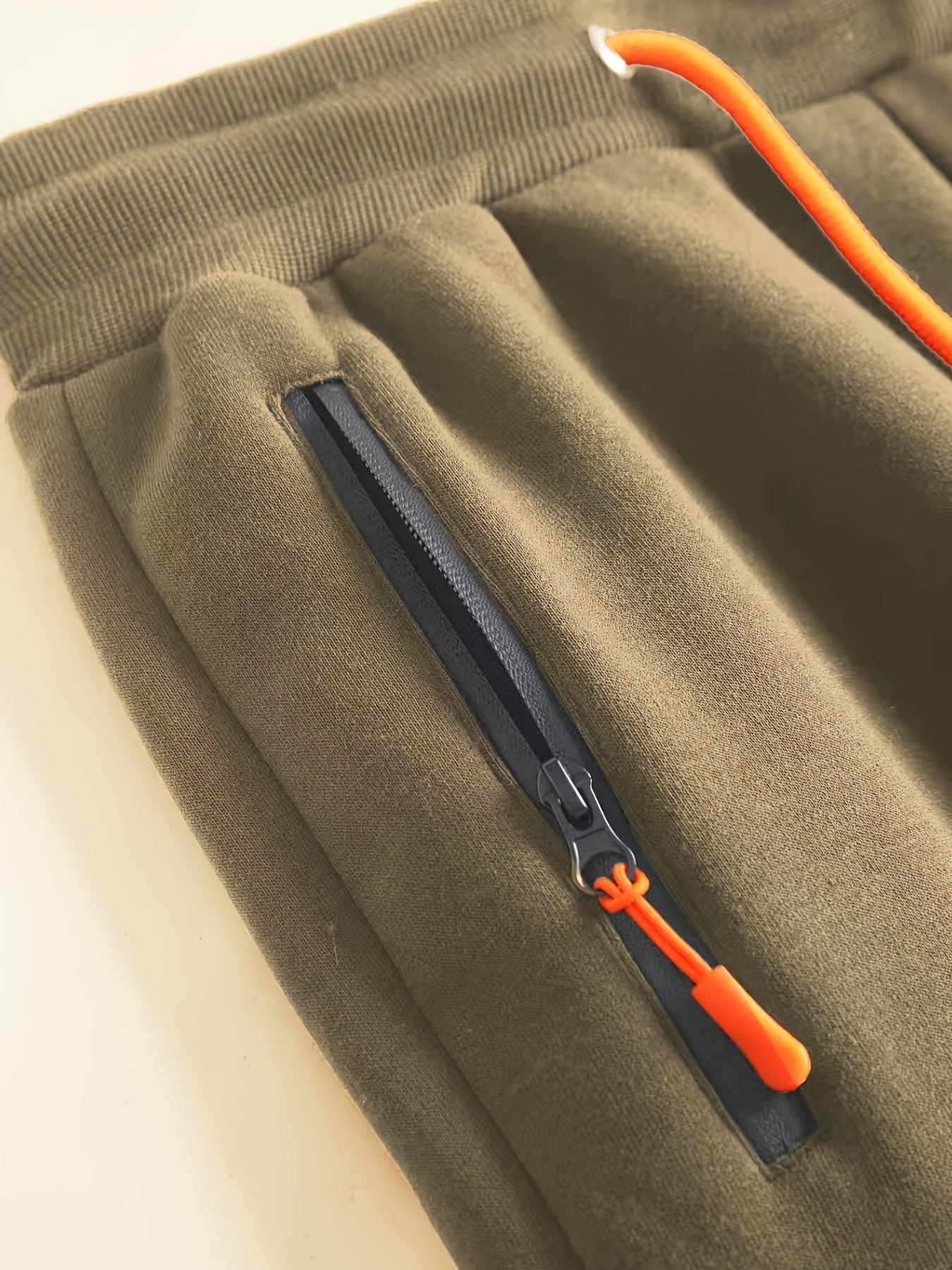 2pcs Men's Solid Color Hooded Long Sleeve Sweatshirt and Jogger Set, Suitable for Spring, Autumn, and Winter Sports Casual Outfit