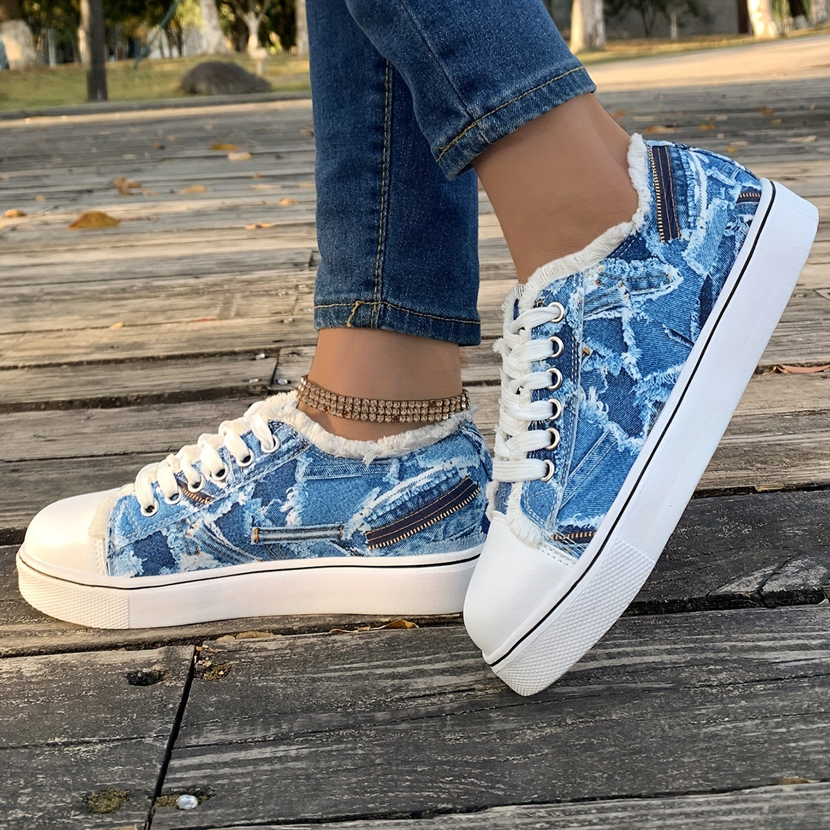 Women's Cartoon Print Sneakers, Lace Up Lightweight Soft Sole Skate Shoes, Low-top Walking Comfy Shoes plus size