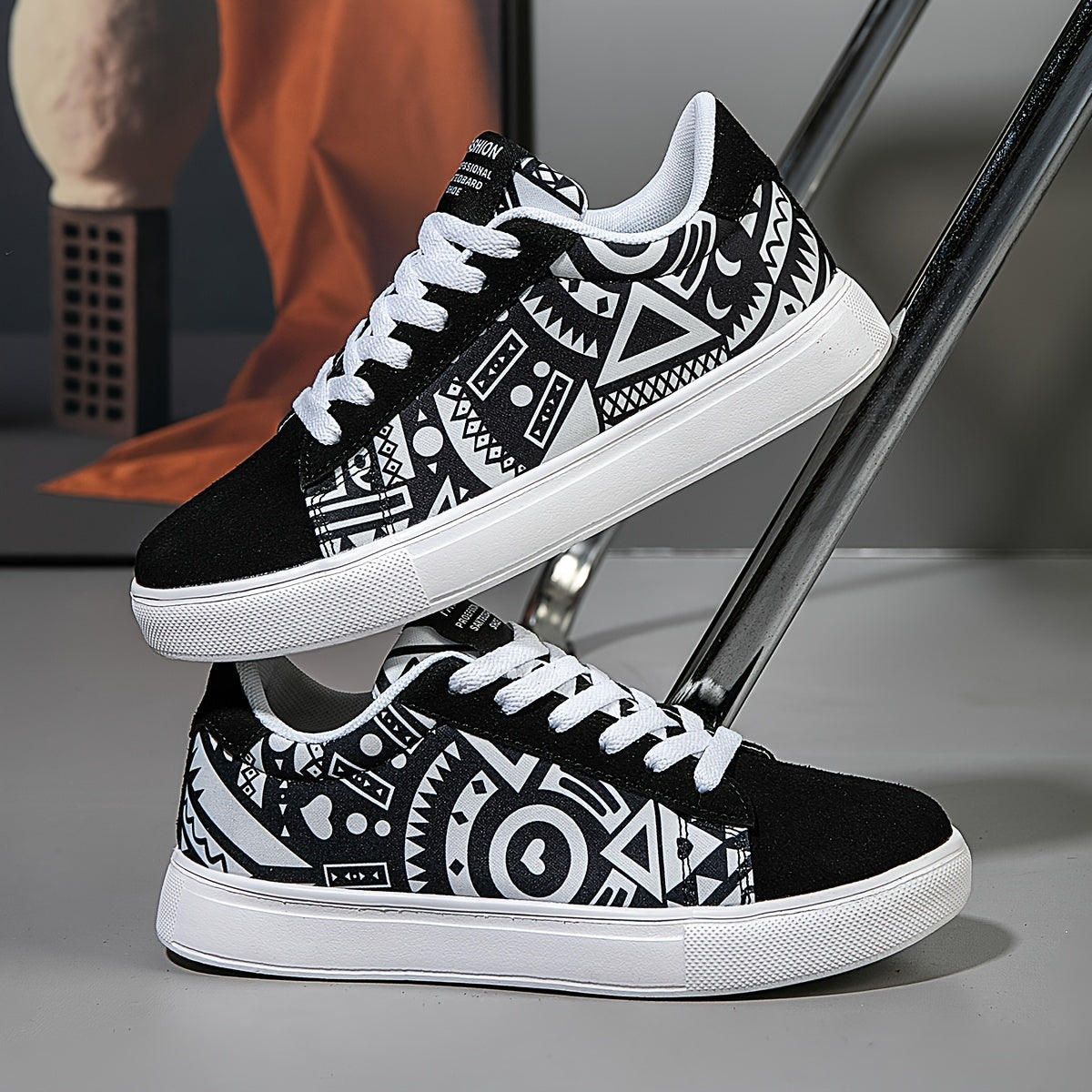 Trendy Graffiti Print Flat Sneakers, Lace Up Low Cut Lightweight Skate Shoes, Casual Versatile Outdoor Walking Shoes
