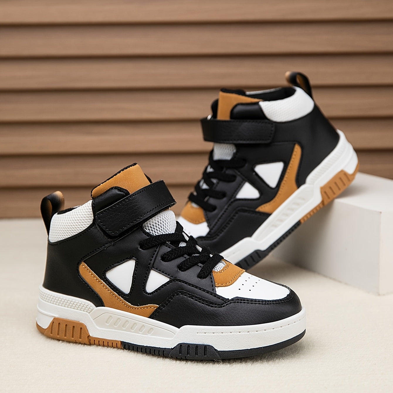 Youngsters' High-Top Sneakers with Color Block Design - Breathable, Non-Slip & Durable for Boys and Girls - Perfect for Outdoor Activities & Casual Attire