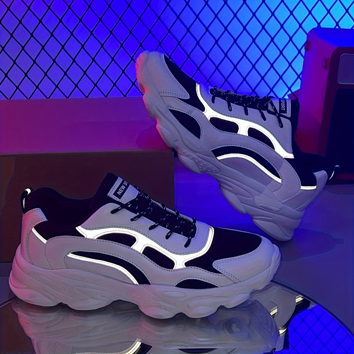 Men's Trendy Reflective Design Chunky Shoes, Comfy Non Slip Lace Up Vintage Sneakers For Men's Outdoor Activities