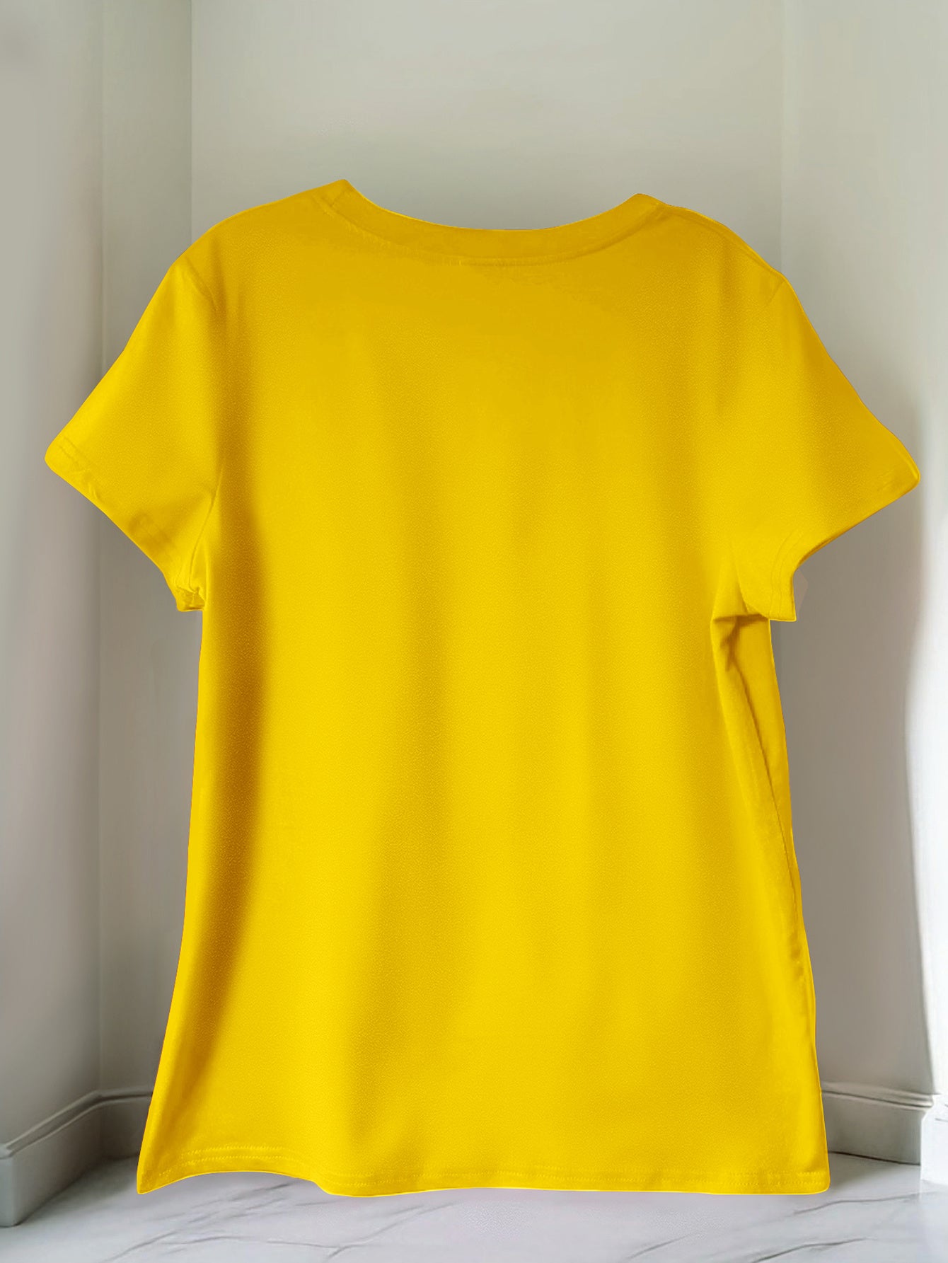 New Arrival: Paris Creative Letter Pattern Printed T-Shirt, Suitable for Women'S Casual Wear, Vacations, Short Sleeves, Round Neck, Spring And Summer, Machine Washable, New Women'S Clothing, Versatile for Outings And Sports.