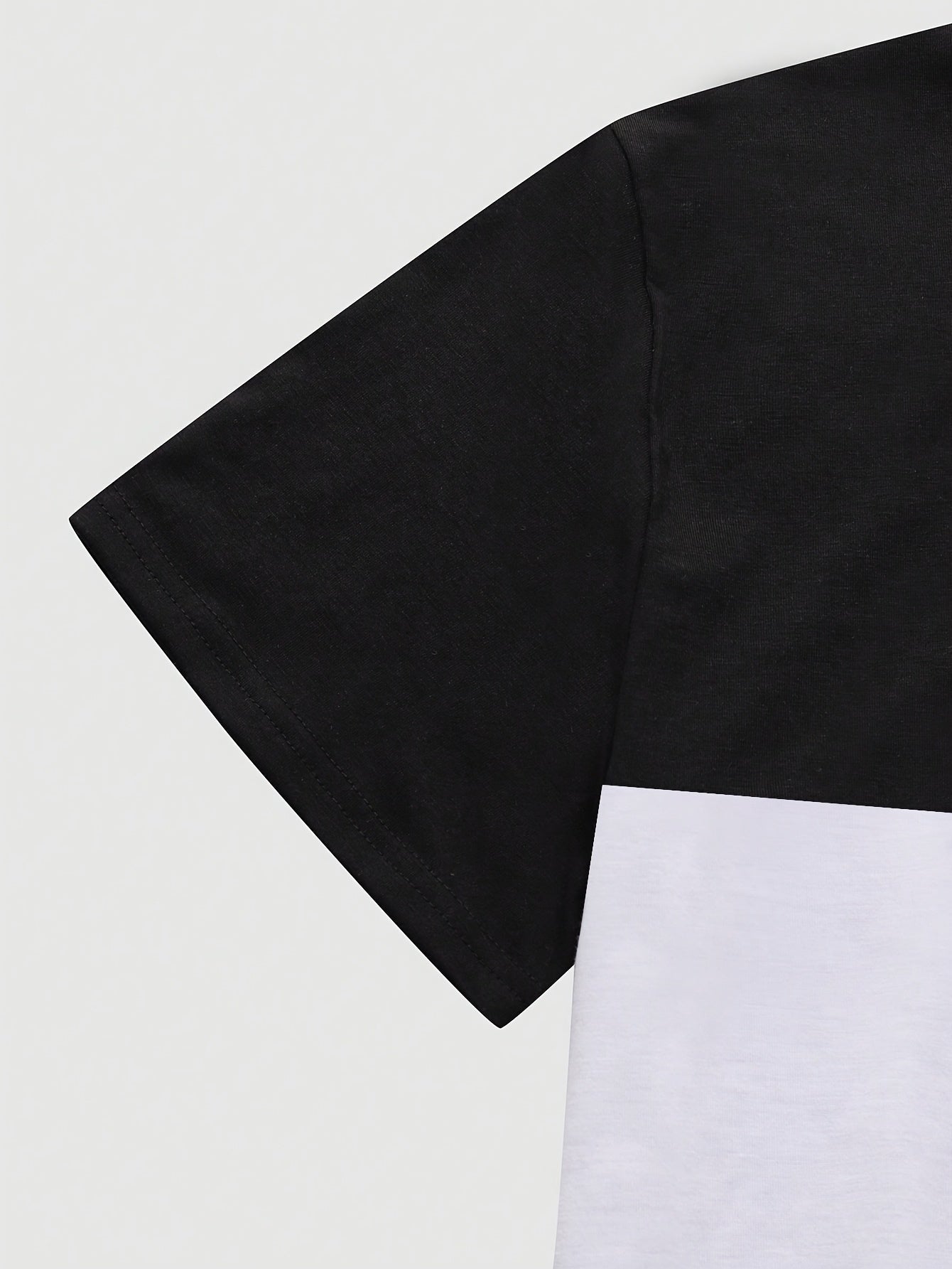 Men's Round Neck T-Shirt, Three-Color Patchwork Top with Asymmetric Double Stripes, Trendy Comfortable Breathable High-Quality Factory-Made Casual Fit