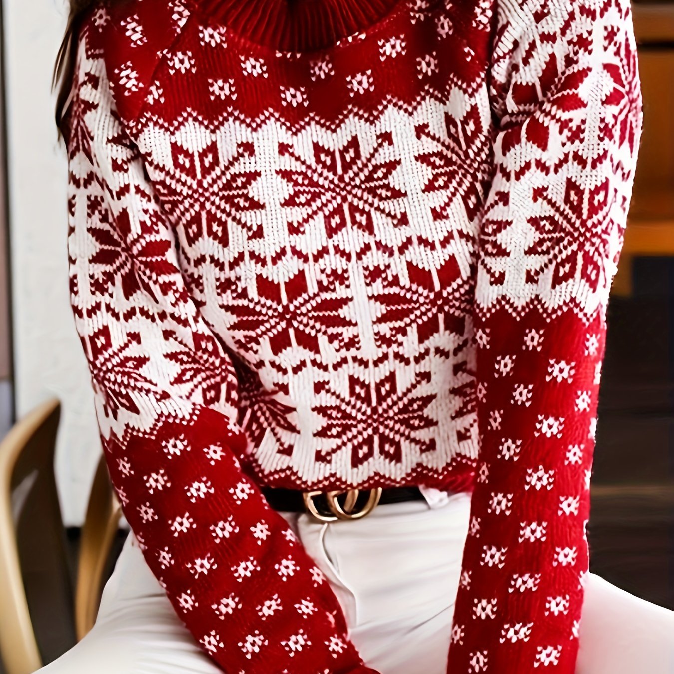 Women's Elegant Red & White Winter Sweater with Snowflake Pattern - Long Sleeve Round Neck Christmas Sweater for Holiday Parties, New Year's Eve & Everyday Winter Wear - Cozy Warm Sweater for Women, Festive Snowflake Design,