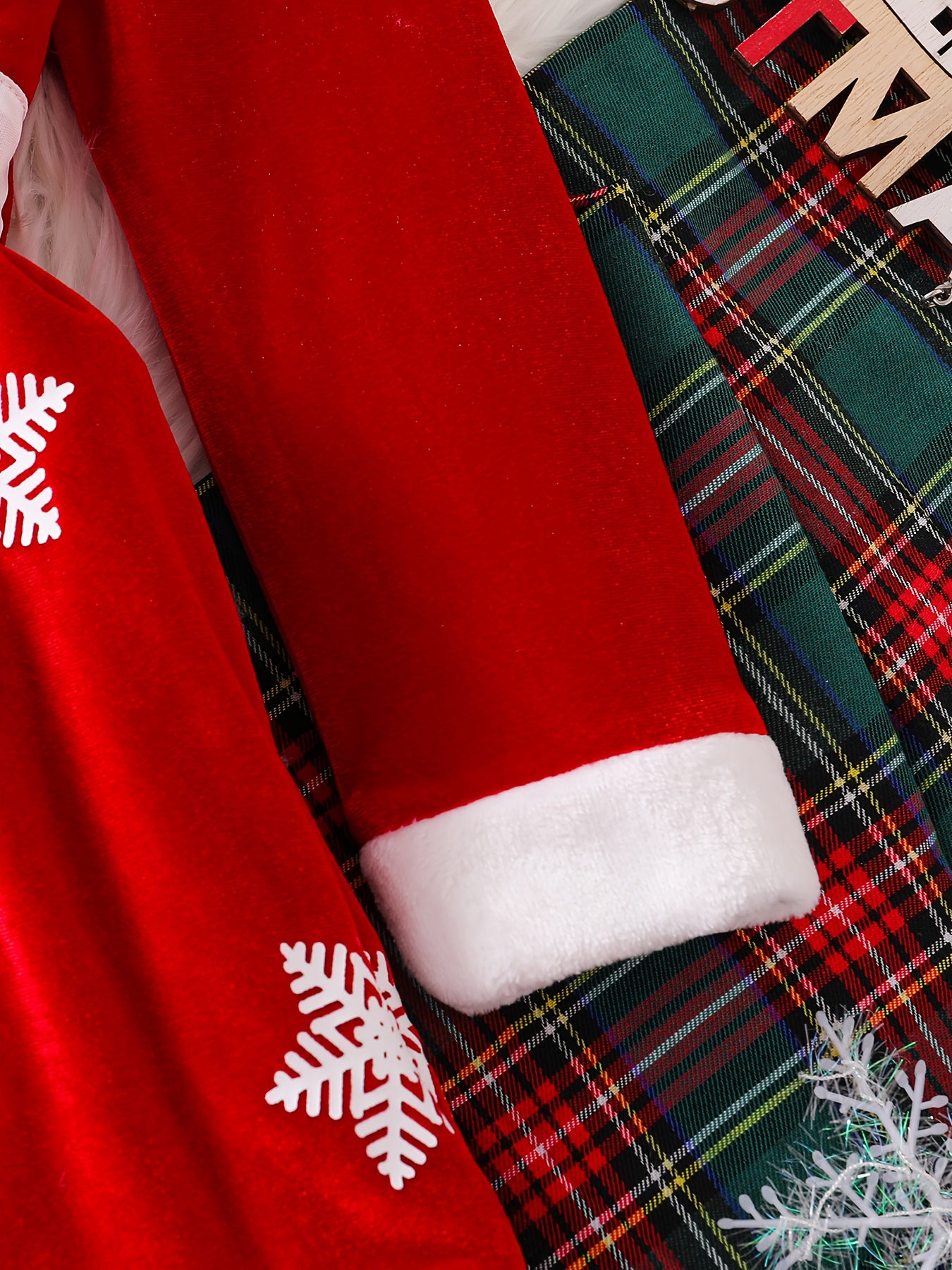 'S Christmas Snowflake Print Dress - Red & White Holiday Party Outfit with Flared Skirt, Long Formal dress for Christmas, New Year's, Winter - Easy-to-Wear Standalone or Layered Look with Coats/B Jackets - Fall/Winter Clothin