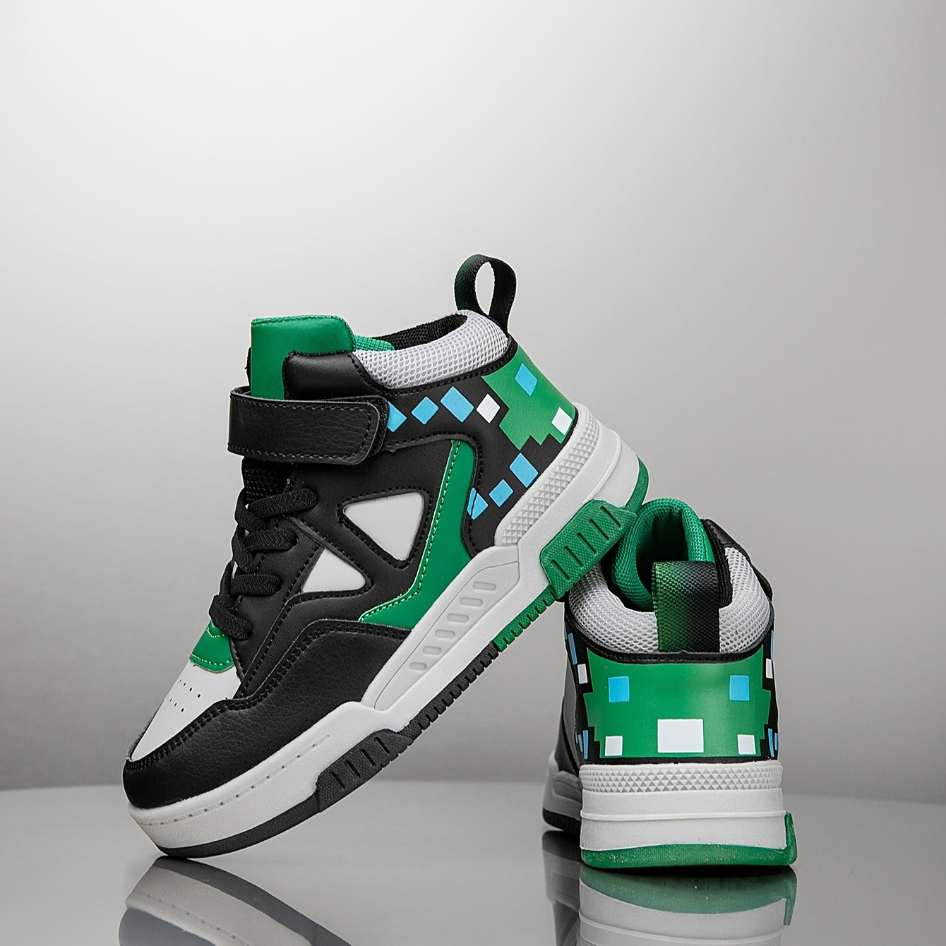 Youngsters' High-Top Sneakers with Color Block Design - Breathable, Non-Slip & Durable for Boys and Girls - Perfect for Outdoor Activities & Casual Attire