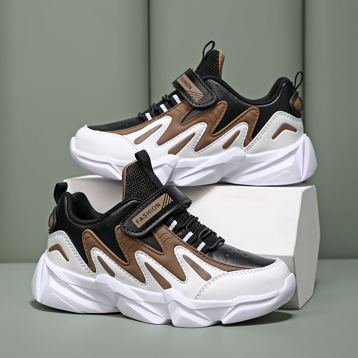2025 New Boys' Sneakers - Breathable Quick-Dry Synthetic, Durable Low-Top Lace-Up Shoes with Closure, Stylish Striped Design for Outdoor, Running Casual Wear, All-Season Comfort, Shoes for Girls, Running Footwear, Modern Sn