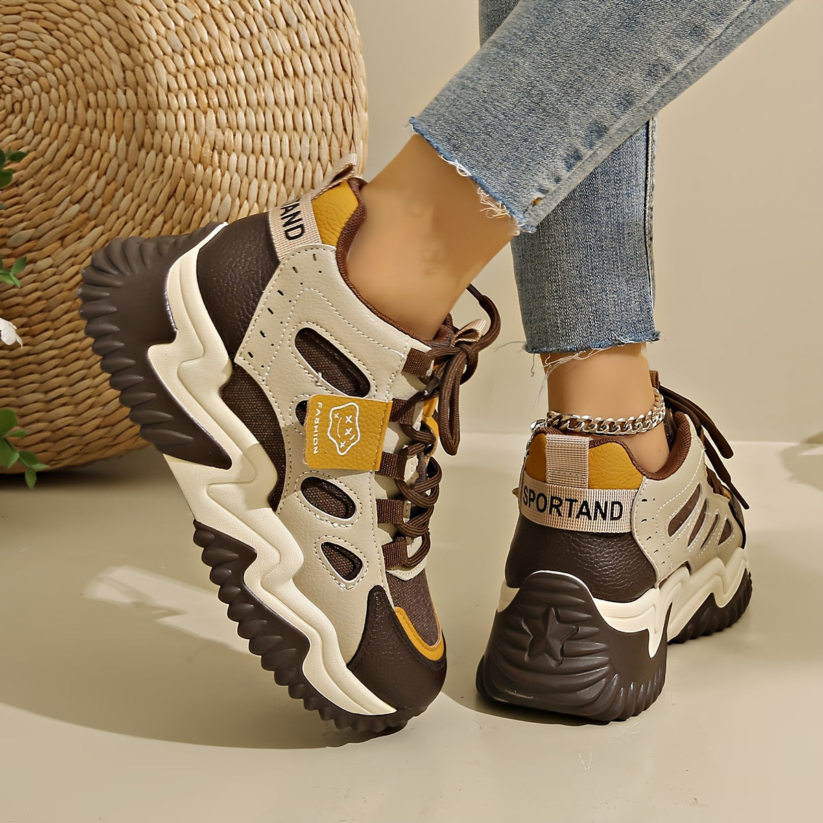 1 Pair Women'S Mid-Top Casual Sneakers, Fashion Mesh Design, Lace-Up Closure, Fabric Upper Lining, Faux Sole, Textile Insole - Spring Season Footwear