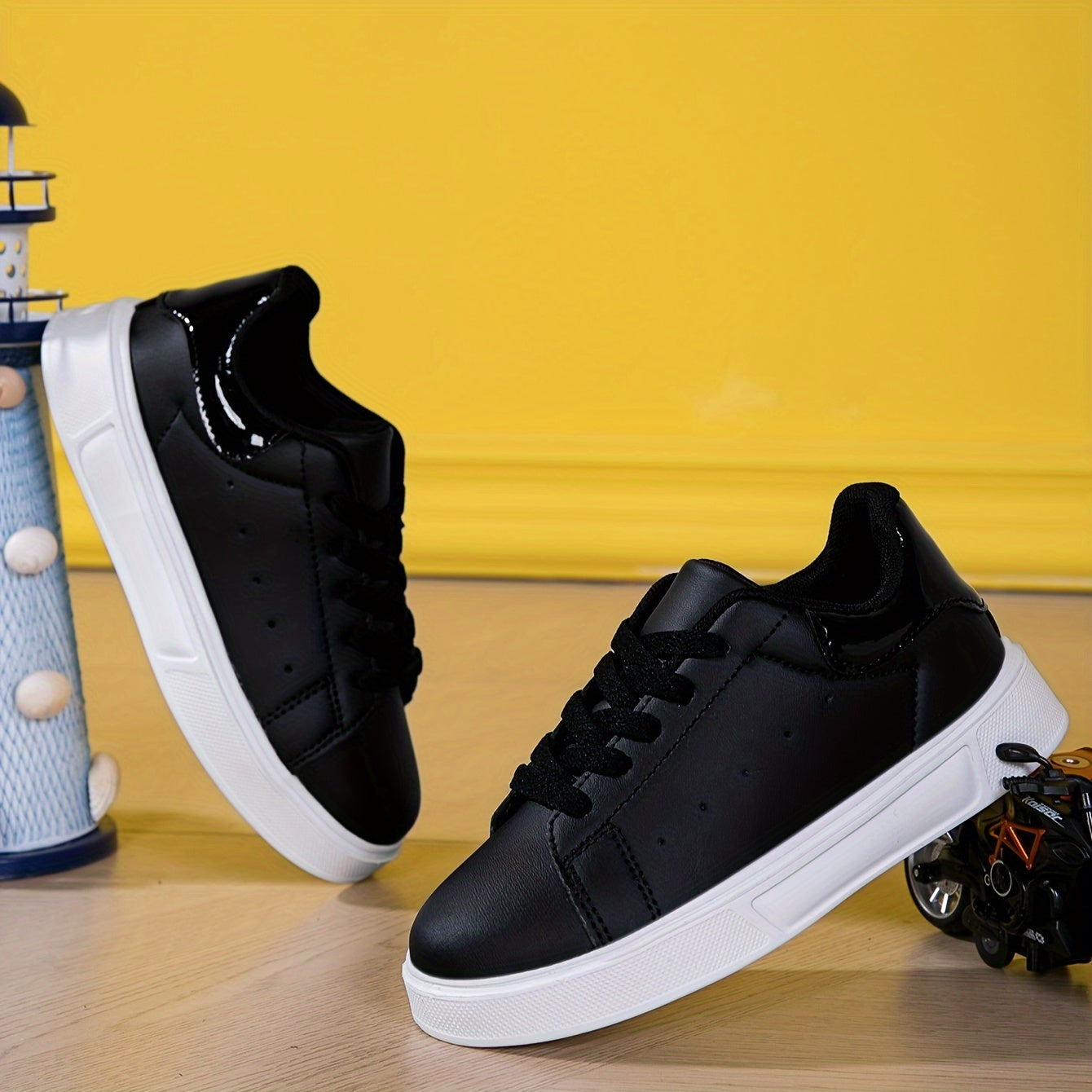 Casual Comfortable Lace Up Sneakers For Boys, Breathable Non-slip Skateboard Shoes For All Seasons