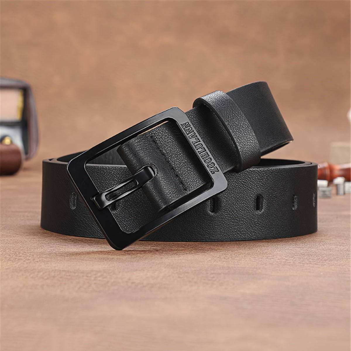 Men's Watch Six-piece Set, Alloy Wristwatch with Belt, Wallet, Glasses, Keychain and Greeting Card, Unique Temperament Makes You More Popular