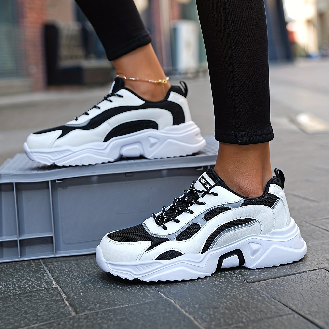 Women's Fashionable Platform Chunky Sneakers, Lace Up Breathable Running Shoes, Thick Bottom Outdoor Casual Dad Shoes