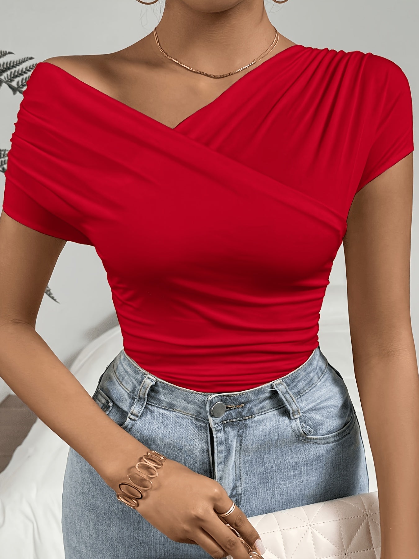 Women's Elegant Slim-Fit Cross-Front T-Shirt for Spring/Summer