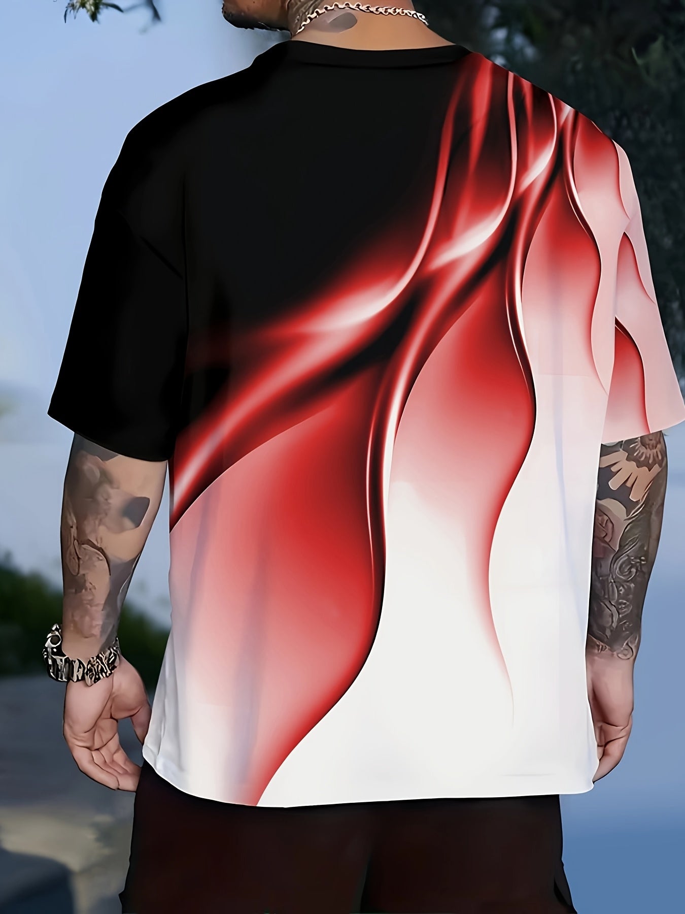 Men'S Round Neck T-Shirt with a Simple Multicolored Bird Pattern Print in Trendy Style.
