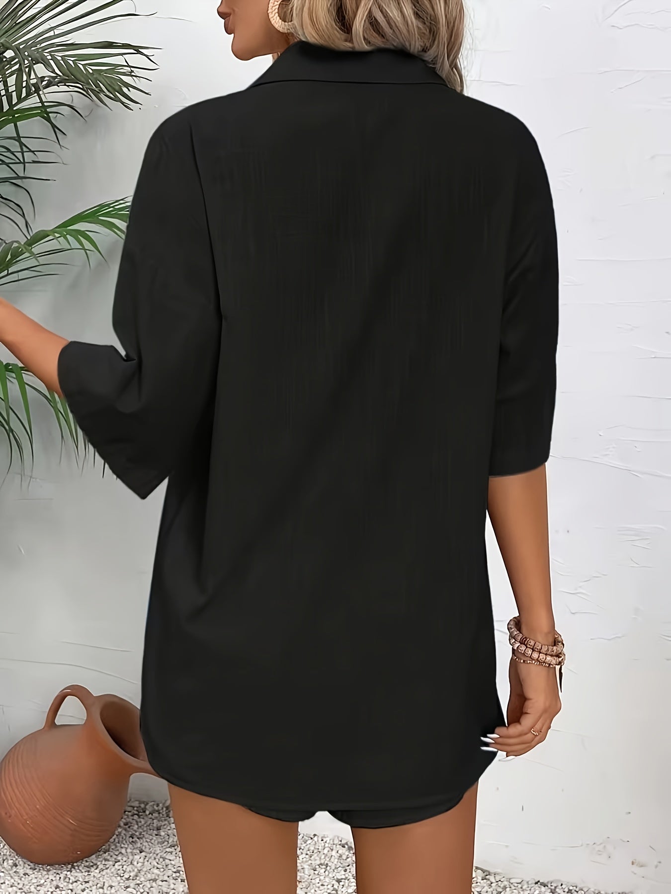 Elegant Solid Color Polo Shirt and Shorts Set for Spring/Summer
