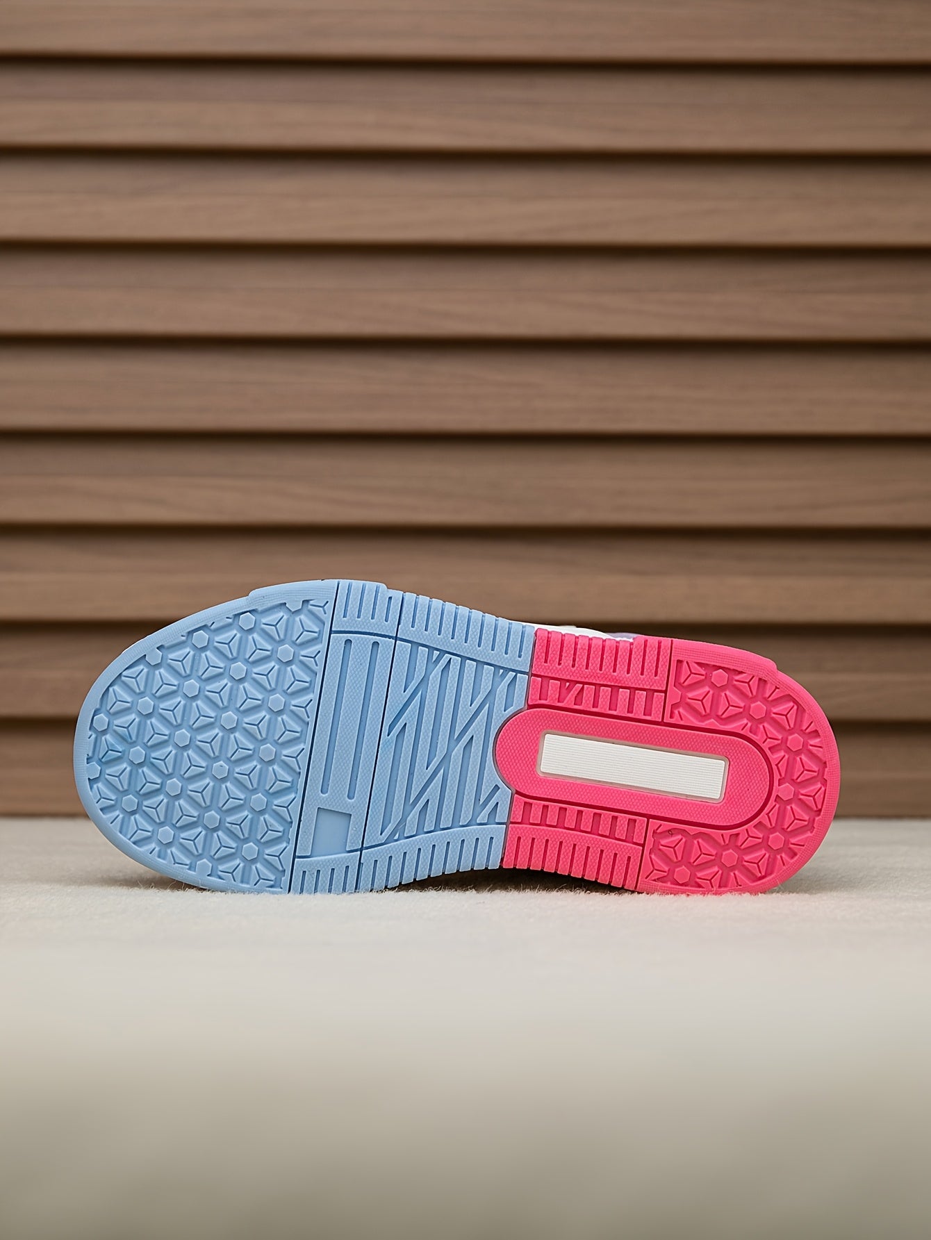 Youngsters' High-Top Sneakers with Color Block Design - Breathable, Non-Slip & Durable for Boys and Girls - Perfect for Outdoor Activities & Casual Attire